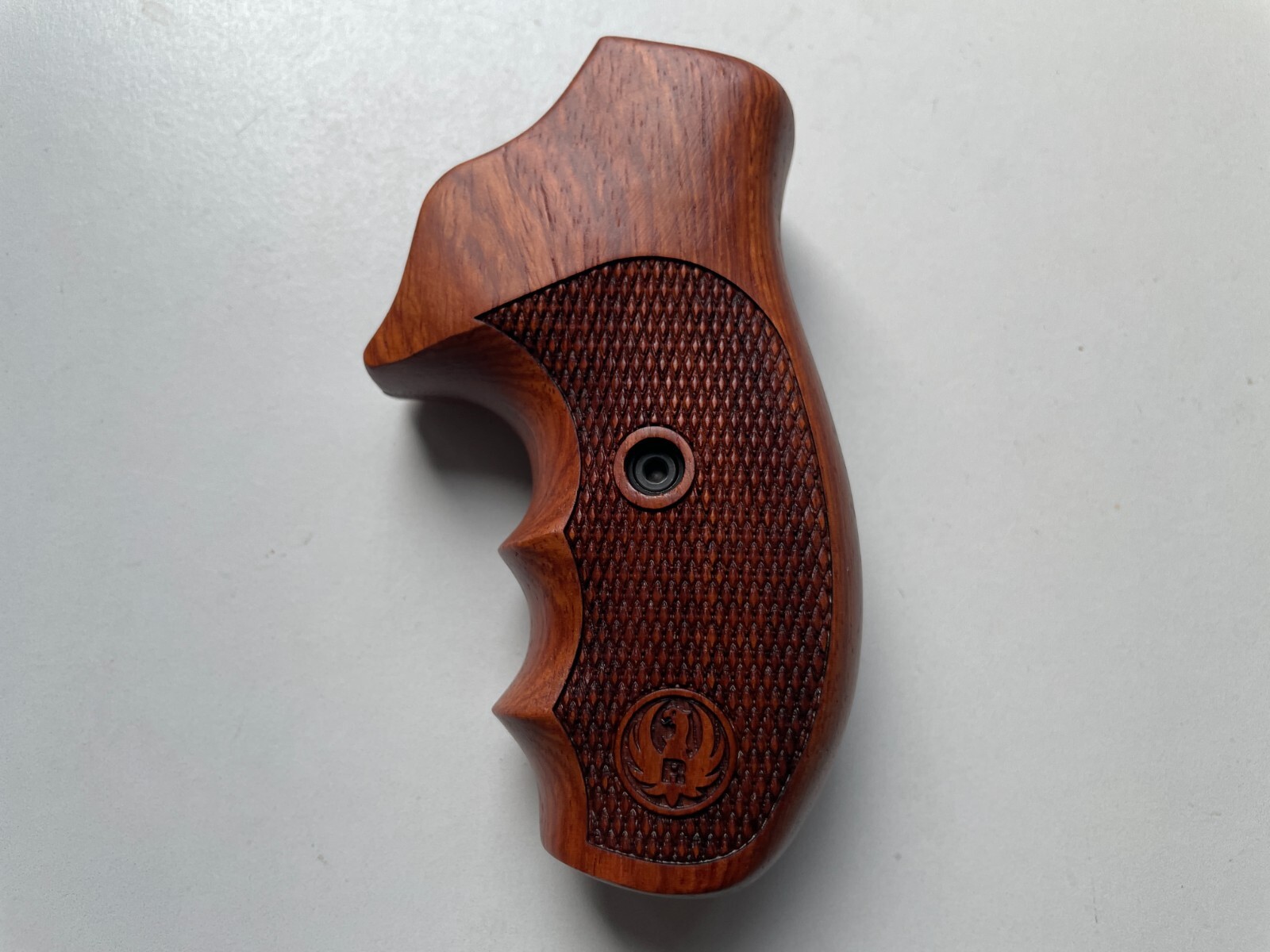 Remade Grip For Ruger SP 101 Checker Hardwood Finger Groove Hardwood decoreate