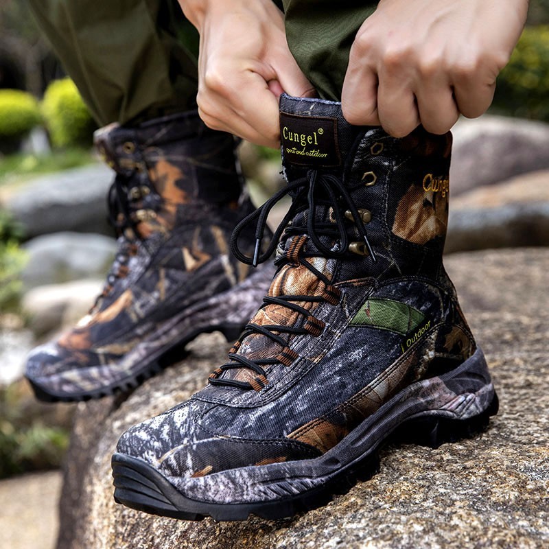 2025 New Men Camo Hunting Shoes Durable Outdoor Shoes High-Cut Fishing Climbing
