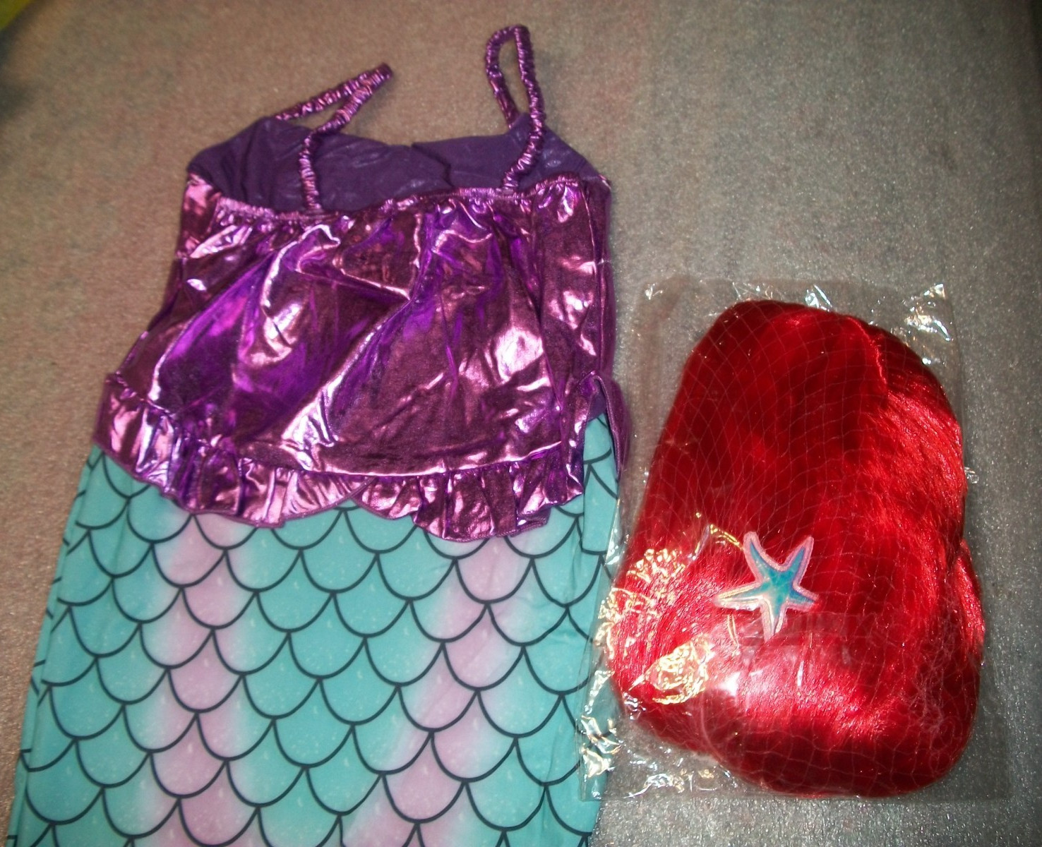 6pc Mermaid Costume Girls Size 7-8 w/Wig, Purse. Jewelry, Headband & Balloon