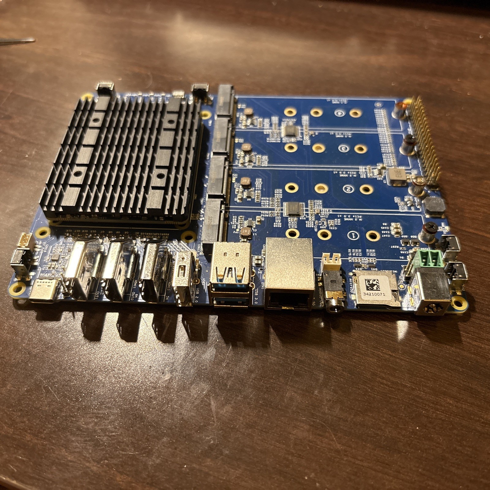 FriendlyElec CM3588 Single Board Computer NAS - 16GB RAM / 64GB eMMC