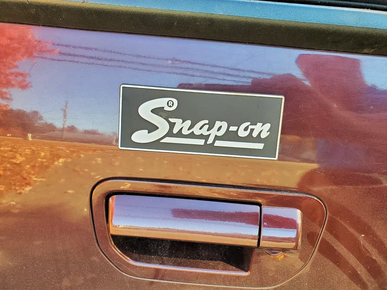 SNAP-ON Vintage tool box badge, emblem, name plate, tag 3D rubber magnet