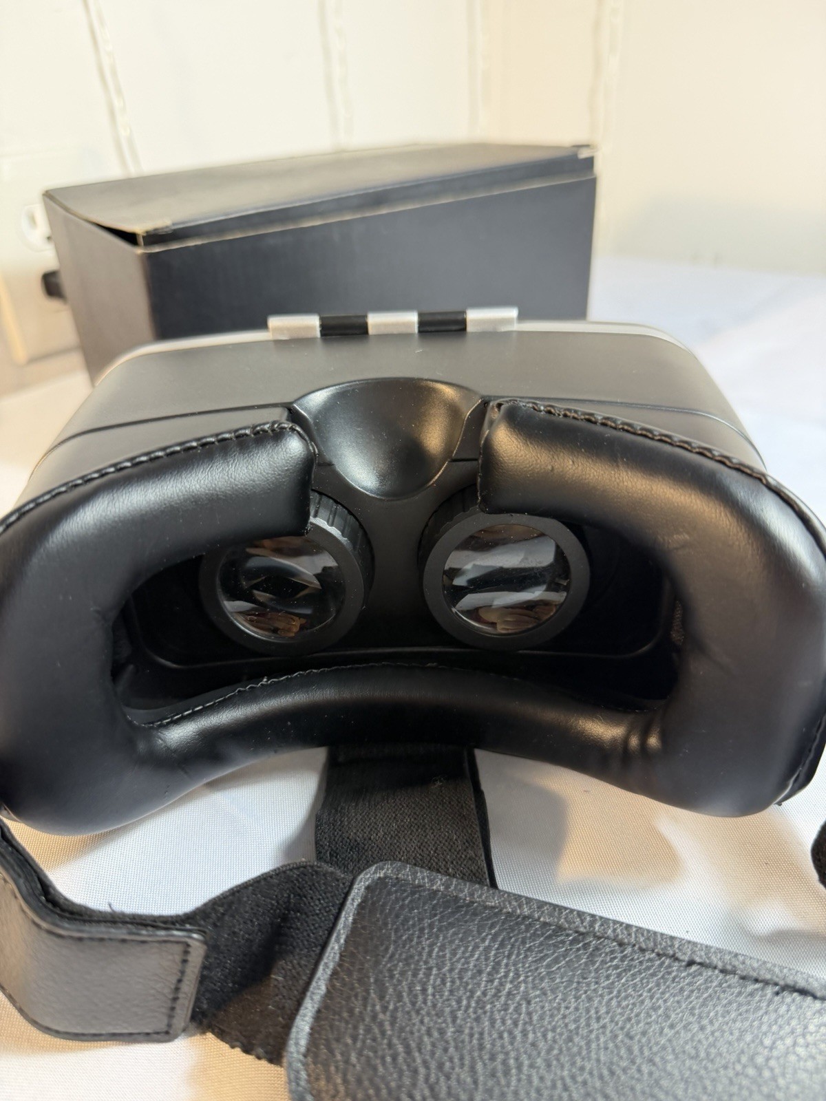 VR Virtual Reality Headset Goggles Smartphone 3D Adjustable Lenses w/ Box