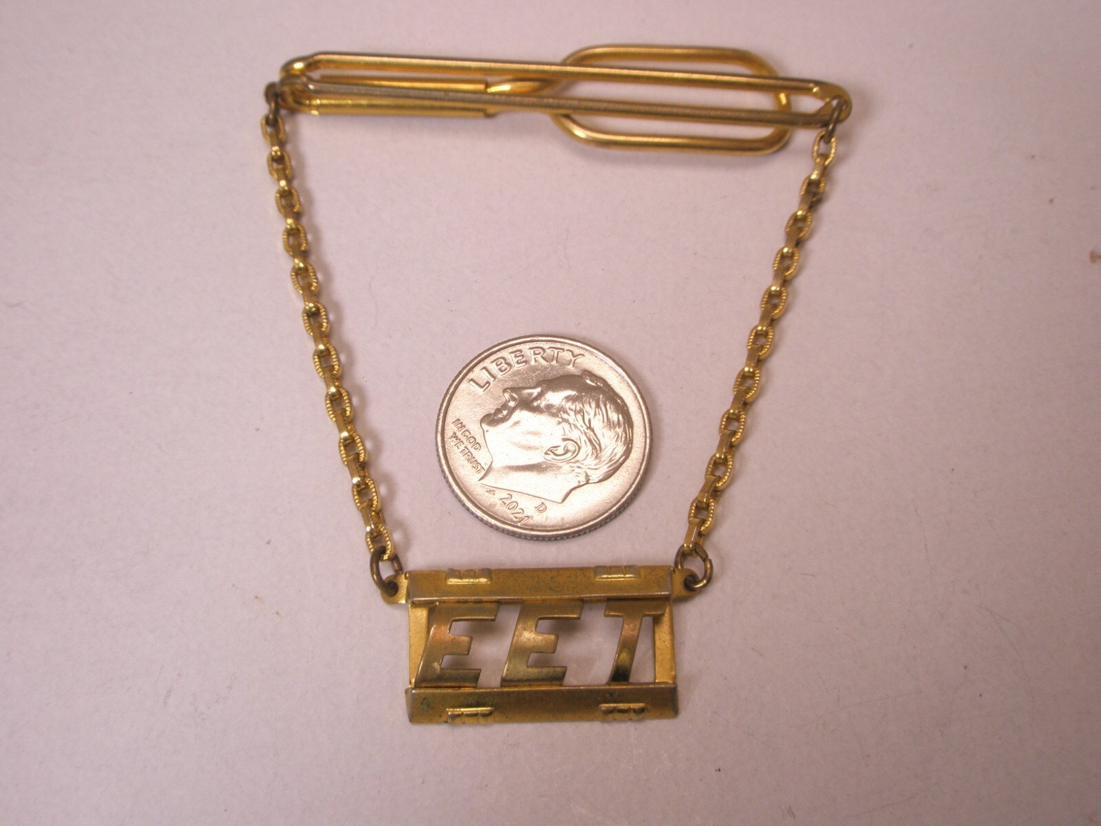 EET Monogram Initial Letter Vintage SWANK Pendant Chain Tie Bar Clip