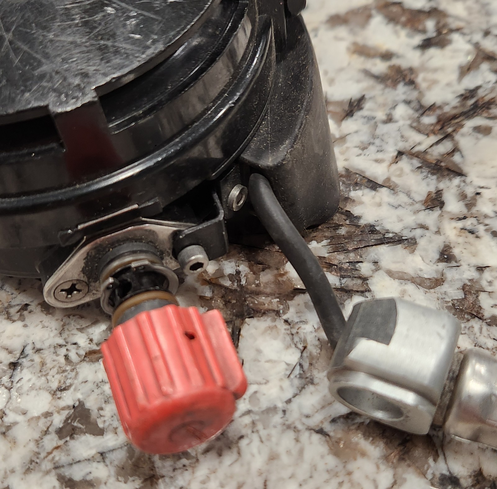 Scott Regulator Assembly PN 804370-01 HUD 36" Attachment Hose USED UNTESTED!