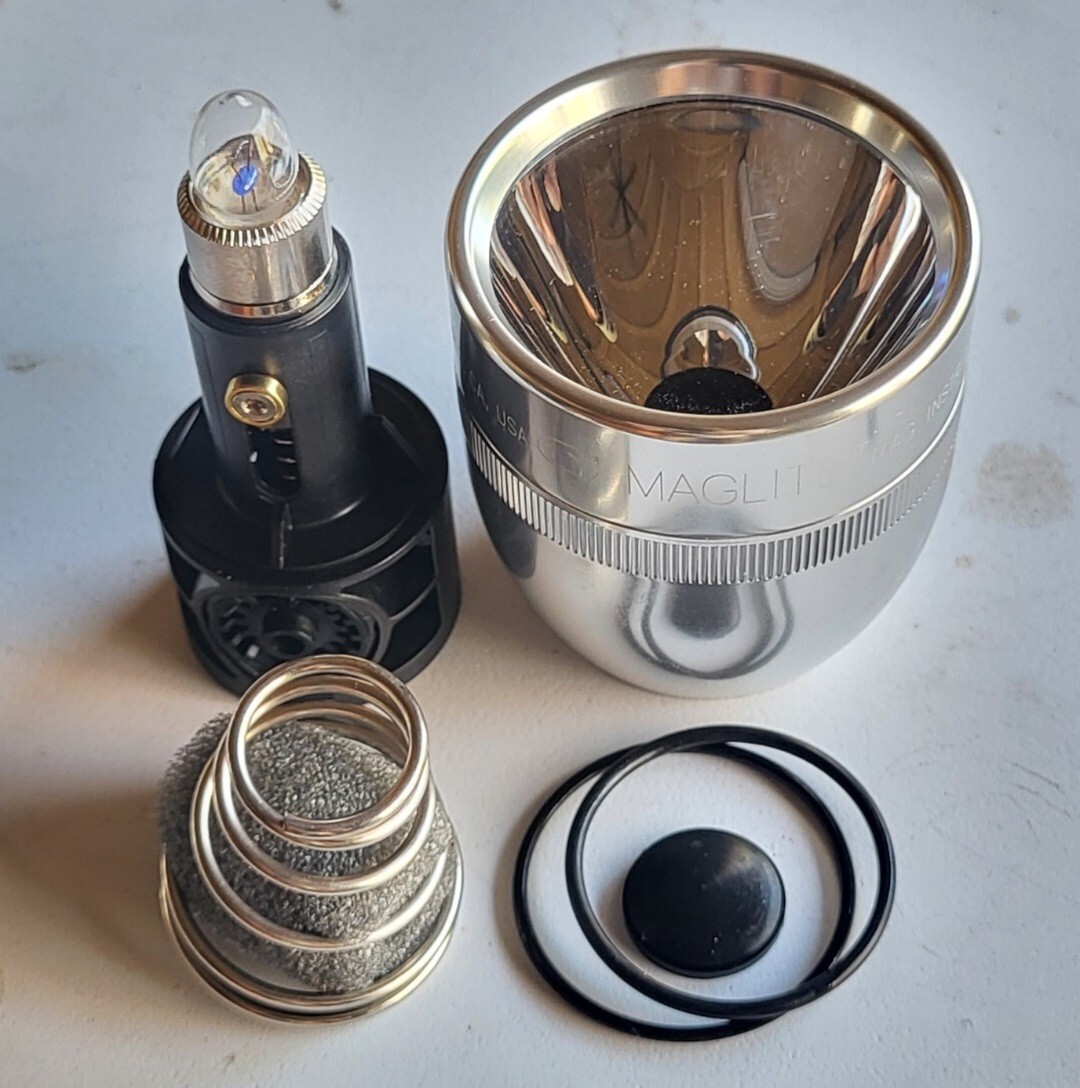 Maglite 3 D Cell Rebuild Kit Replacement Parts, New Other