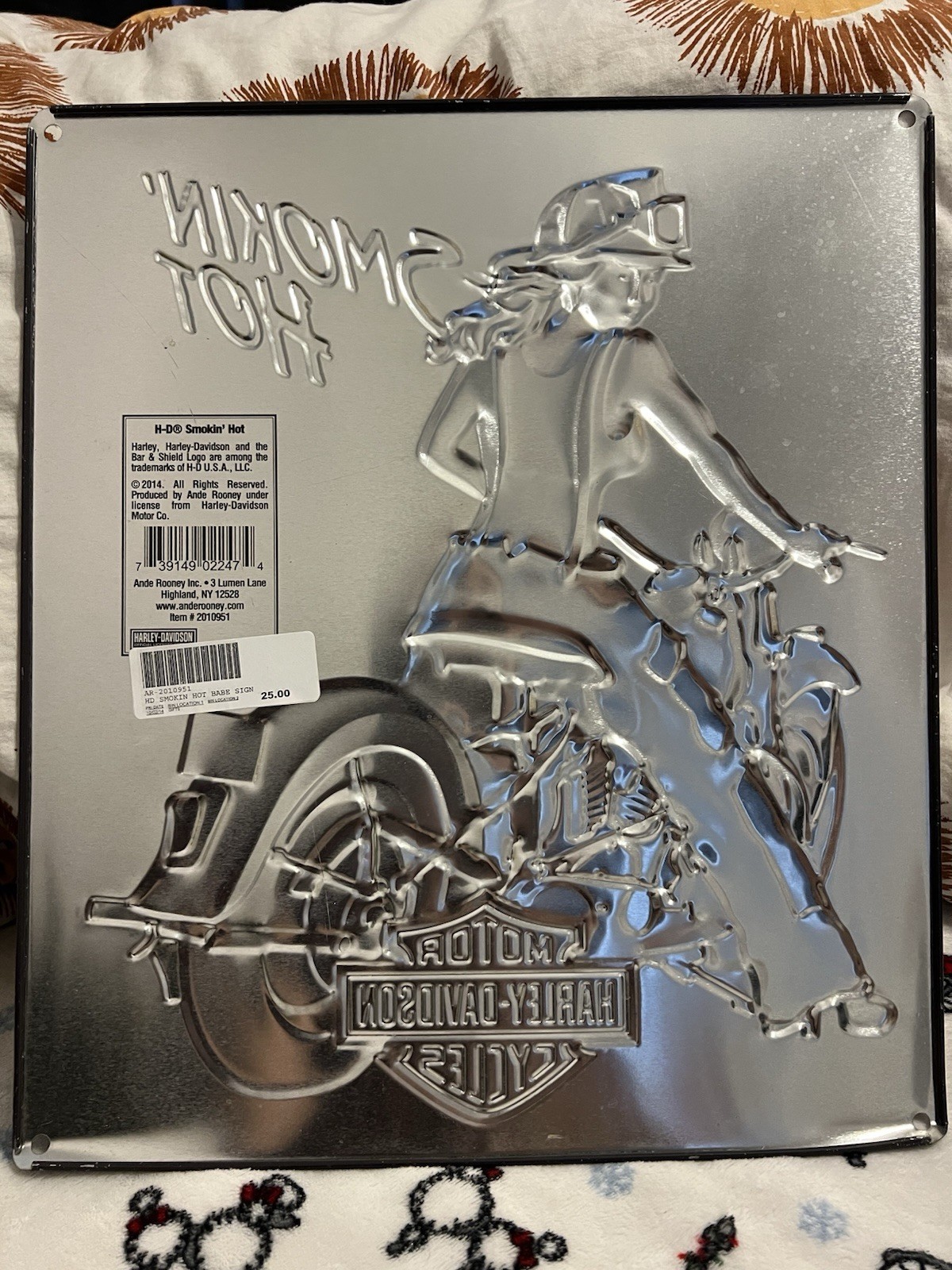 Harley-Davidson® Smokin Hot Fire-fighter Babe Embossed Tin Sign (13x15) 2010951