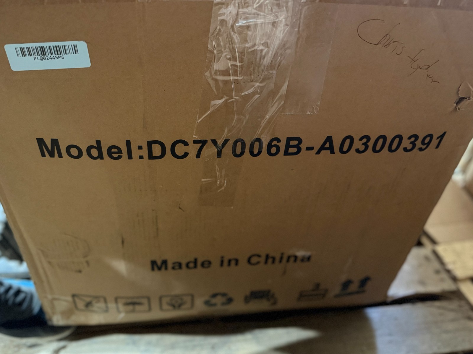 KISLOT Upholstered Barrel Side Dining Chair with Casters, Milk