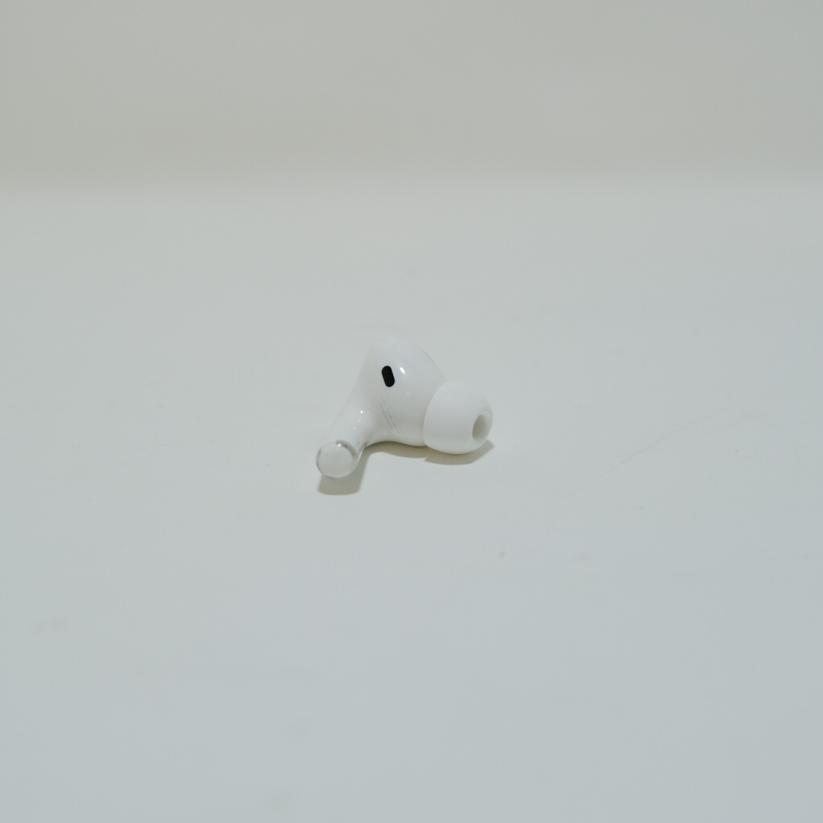 Apple AirPods Pro (1st Gen)A2084 Left Earbud Replacement - Bluetooth Earphone