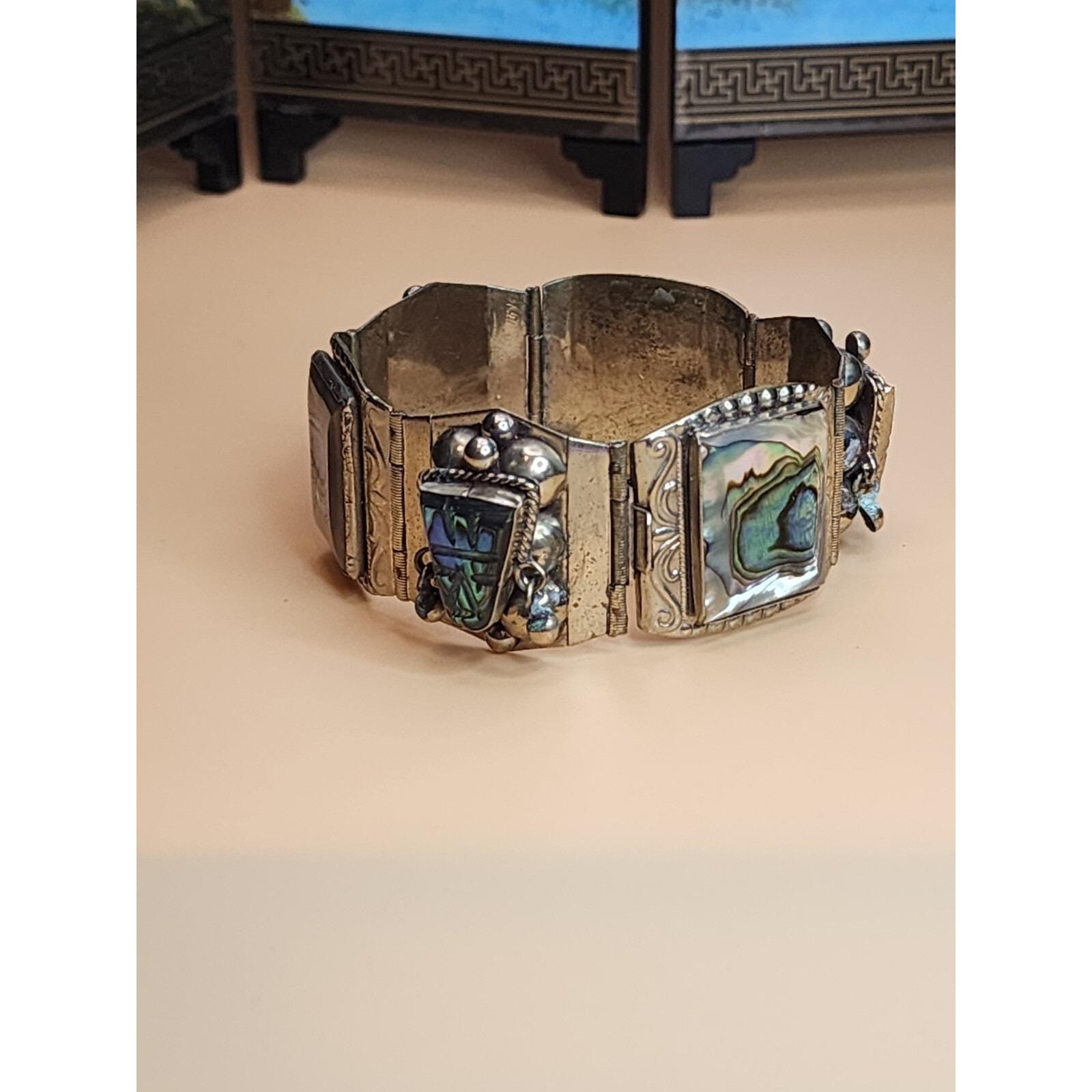 70 Yr Old TAXCO MEXICO Sterling Silver Abolone Bracelet & Earrings Set 61.66 Gr.