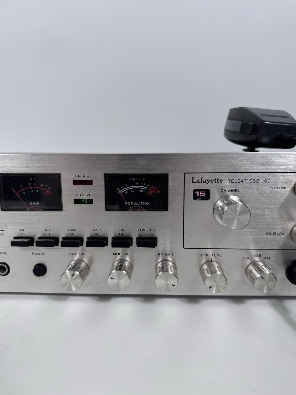 Lafayette Telsat SSB-100 23 Channel CB Base Station w/ Mic