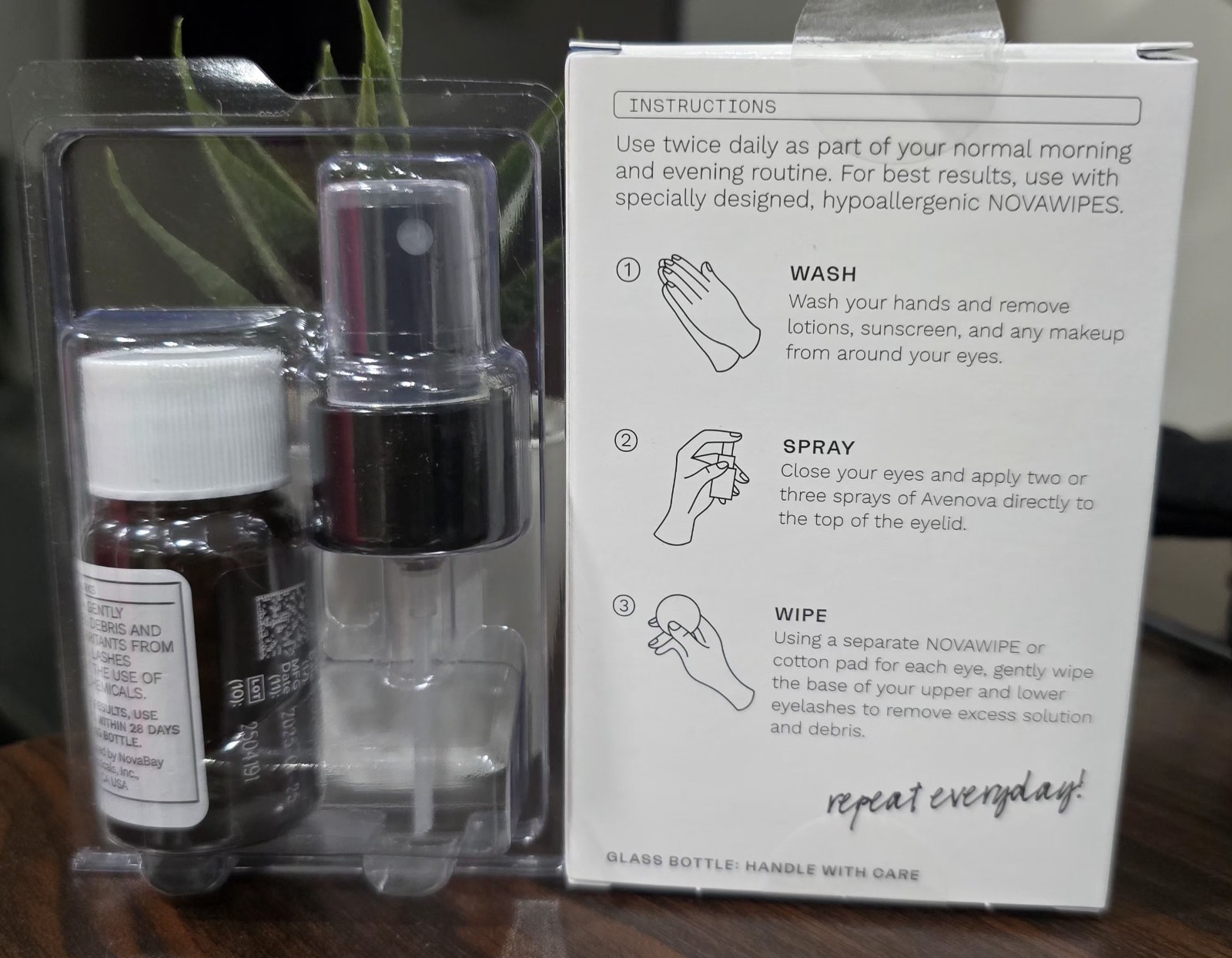 Avenova Lid & Lash Cleansing Spray 20ml pure hypochlorous fast shipping..