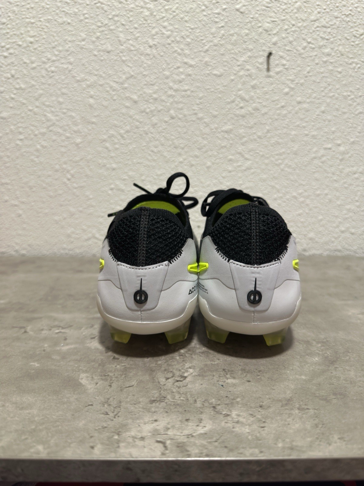 Men Nike Tiempo Legend 10 Elite FG Pro Soccer Cleats HF8980-001 Sz 8.5