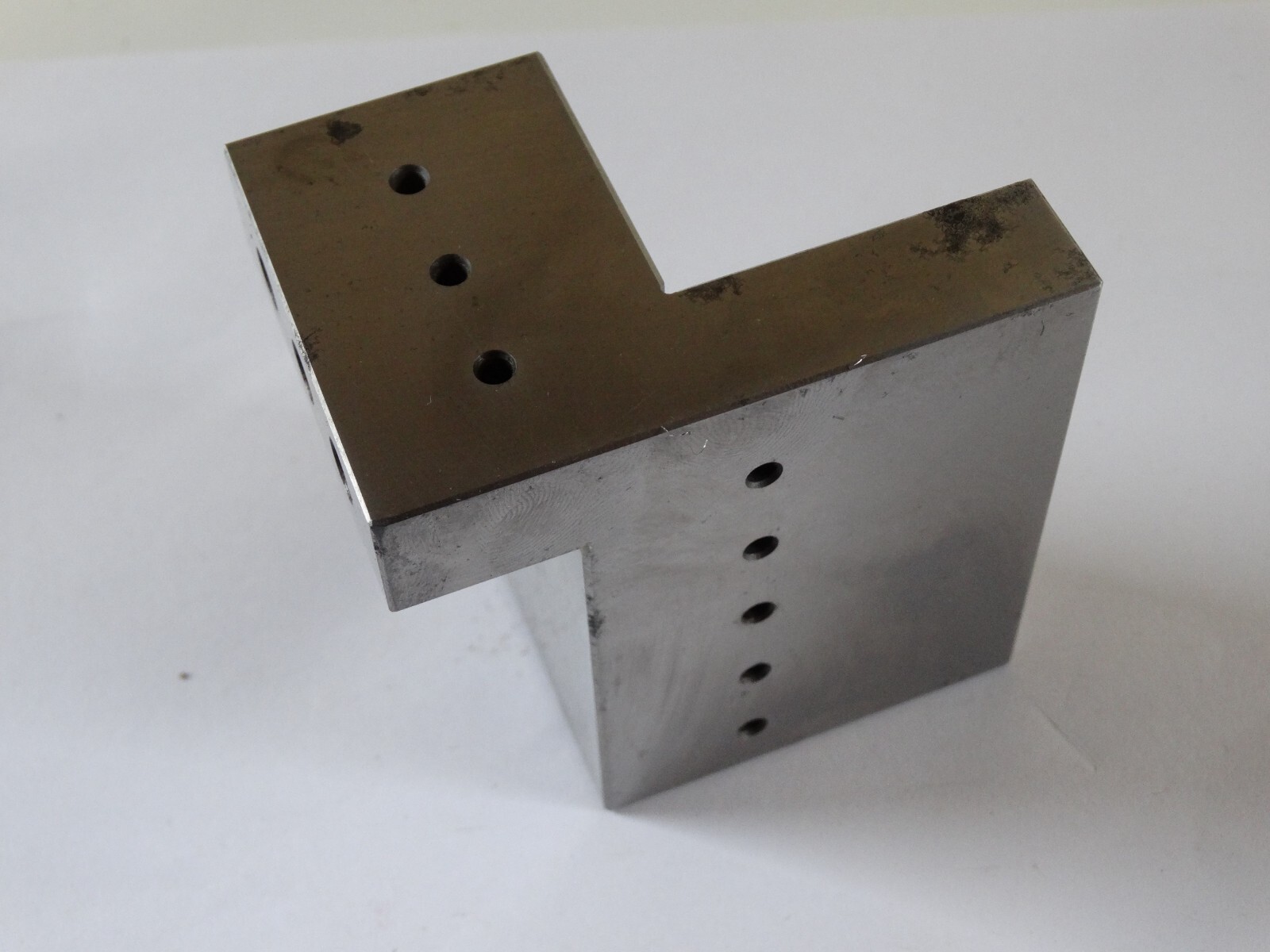 Compound Angle Plate Toolmaker Surface grind 1/4-20 tapped 2 7/8x27/8x2" db #2