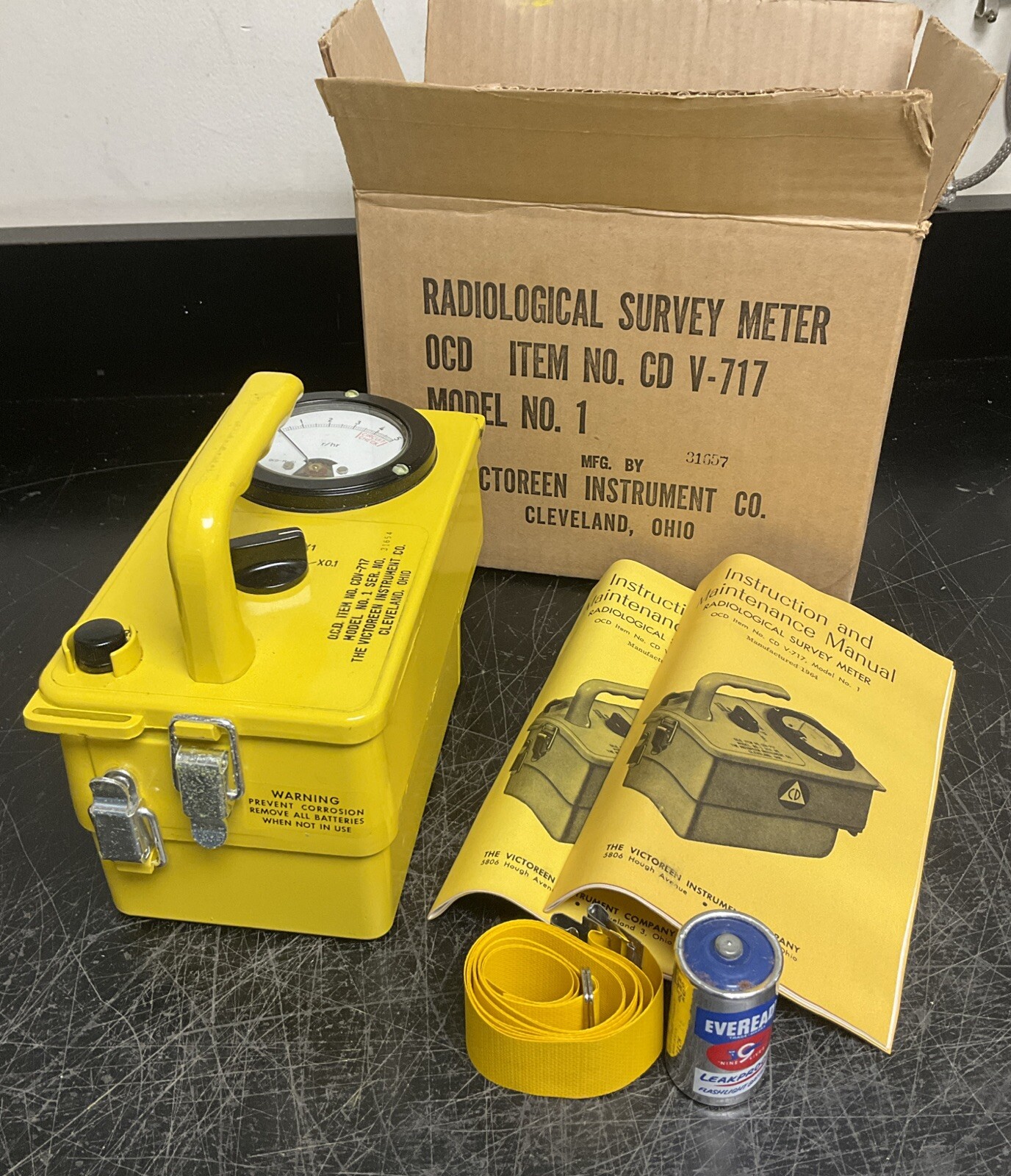 NOS Victoreen Instrument Co CDV-717 Model 1 Radiological Survey Meter CD