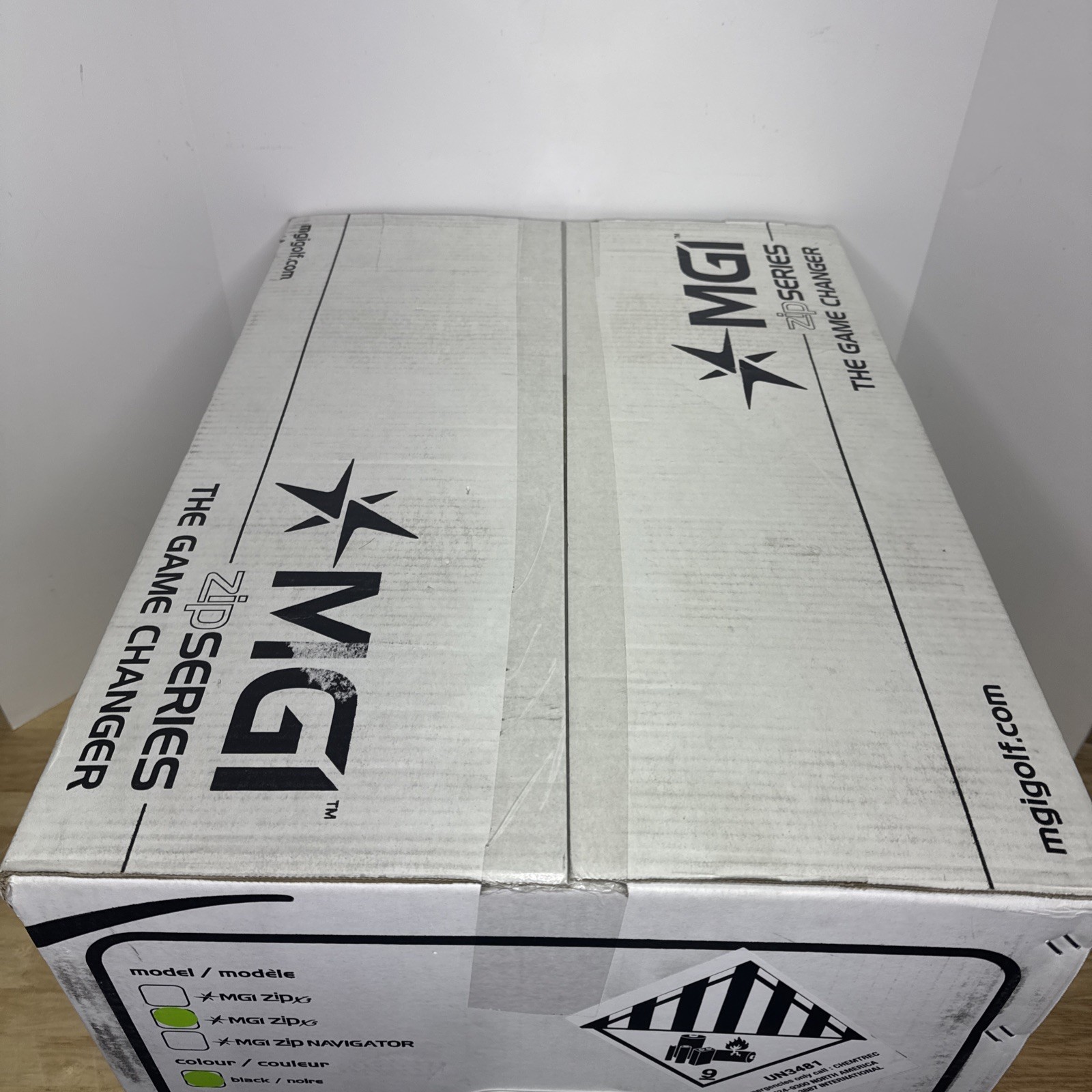 MGI Golf Zip X5 Electric Golf Caddy - Black