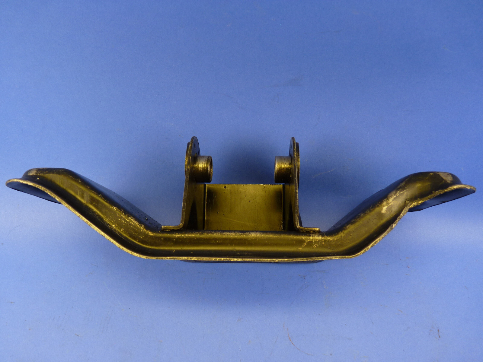 Alfa Romeo Spider 2000 1971-94 GTV rear transmission support bracket