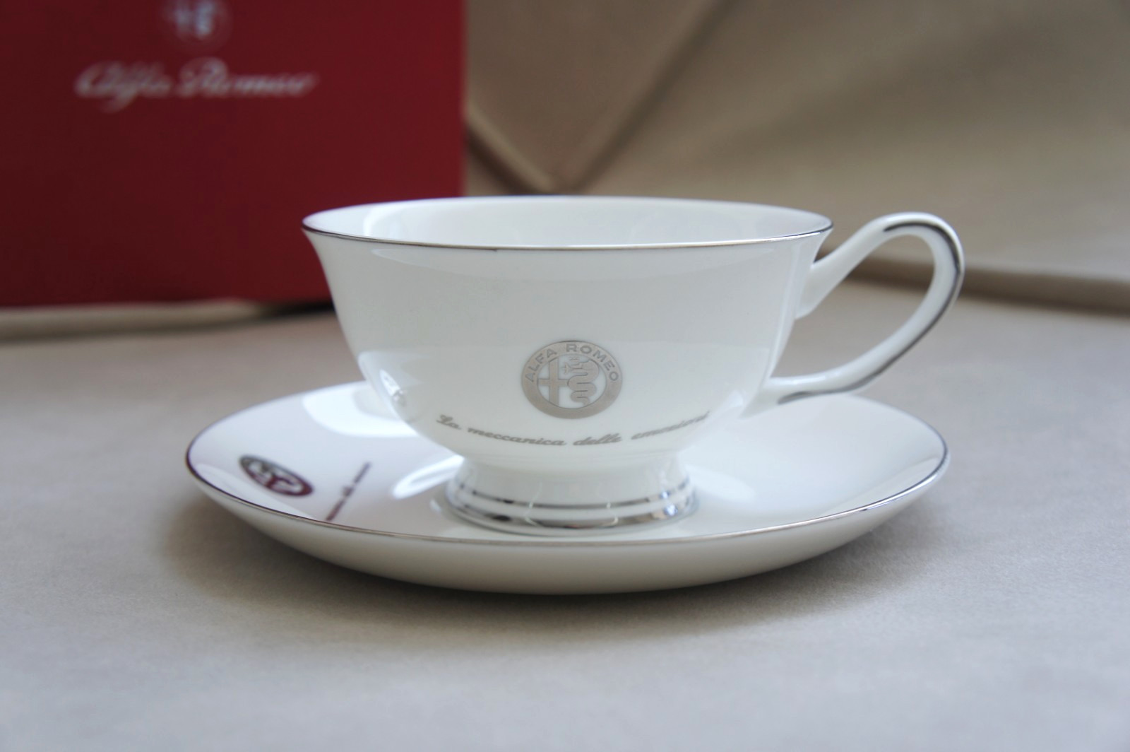 NIB Genuine Alfa Romeo Ceramic & Porcelain White Coffee Tea Cup Dish Saucer Set
