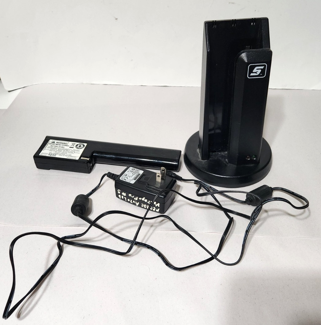 Snap-On EETM303A01 Battery Plus EAK0276B03A Charger Vantage Solus Pro