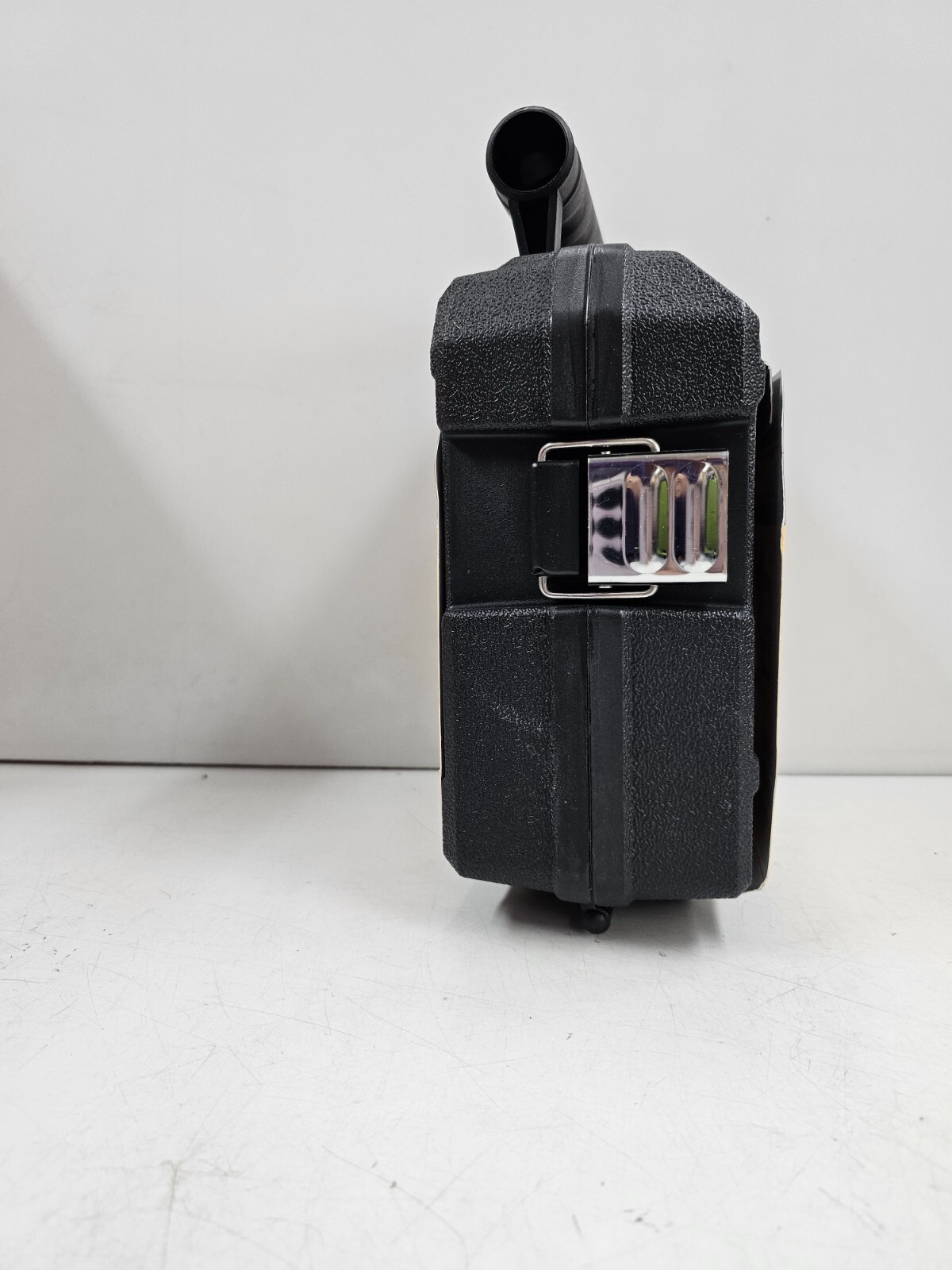 Dewalt Green Self-Leveling Cross Line Laser Level DW088CG