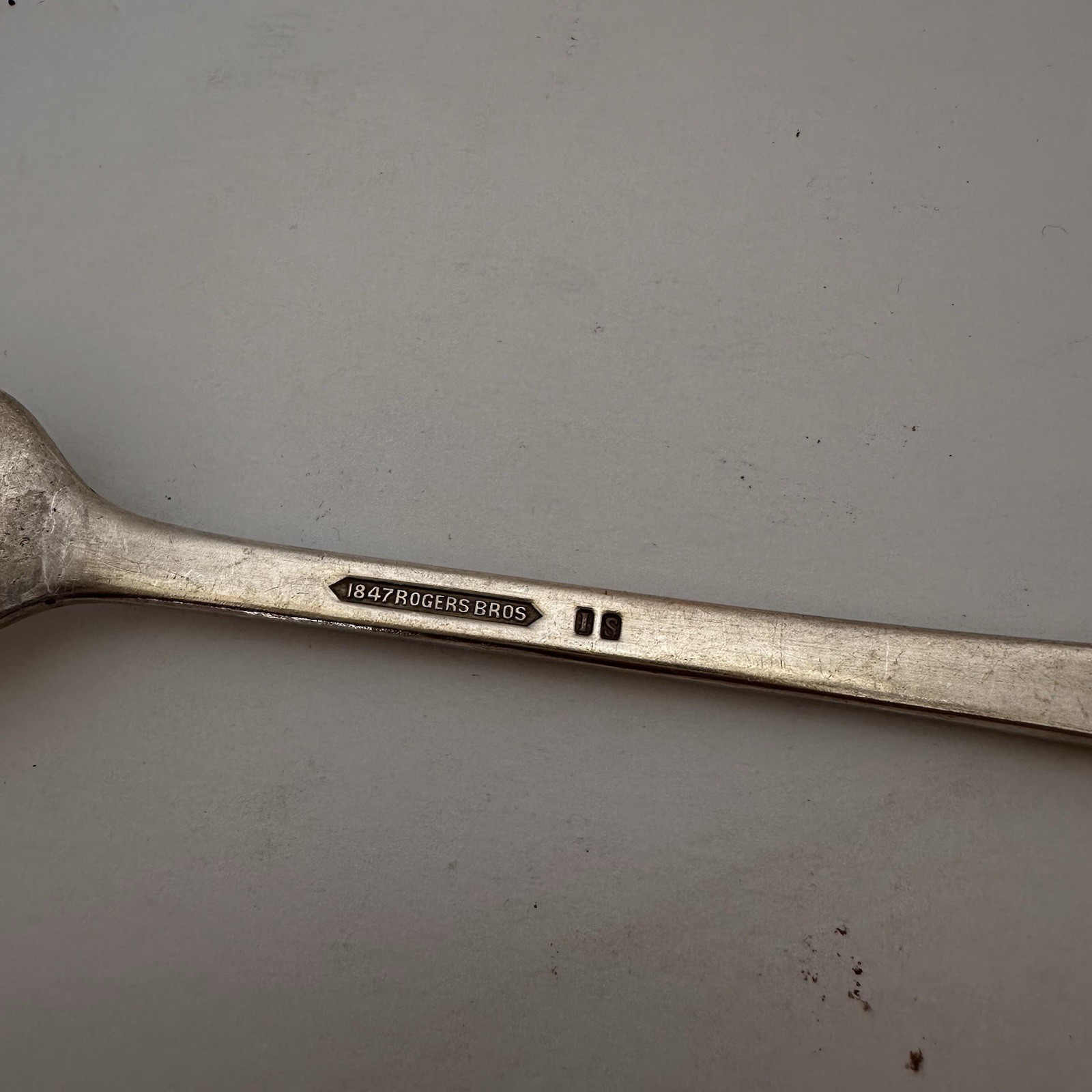 1847 Roger’s Bro Her Majesty Silverware 72 Piece Set Vintage