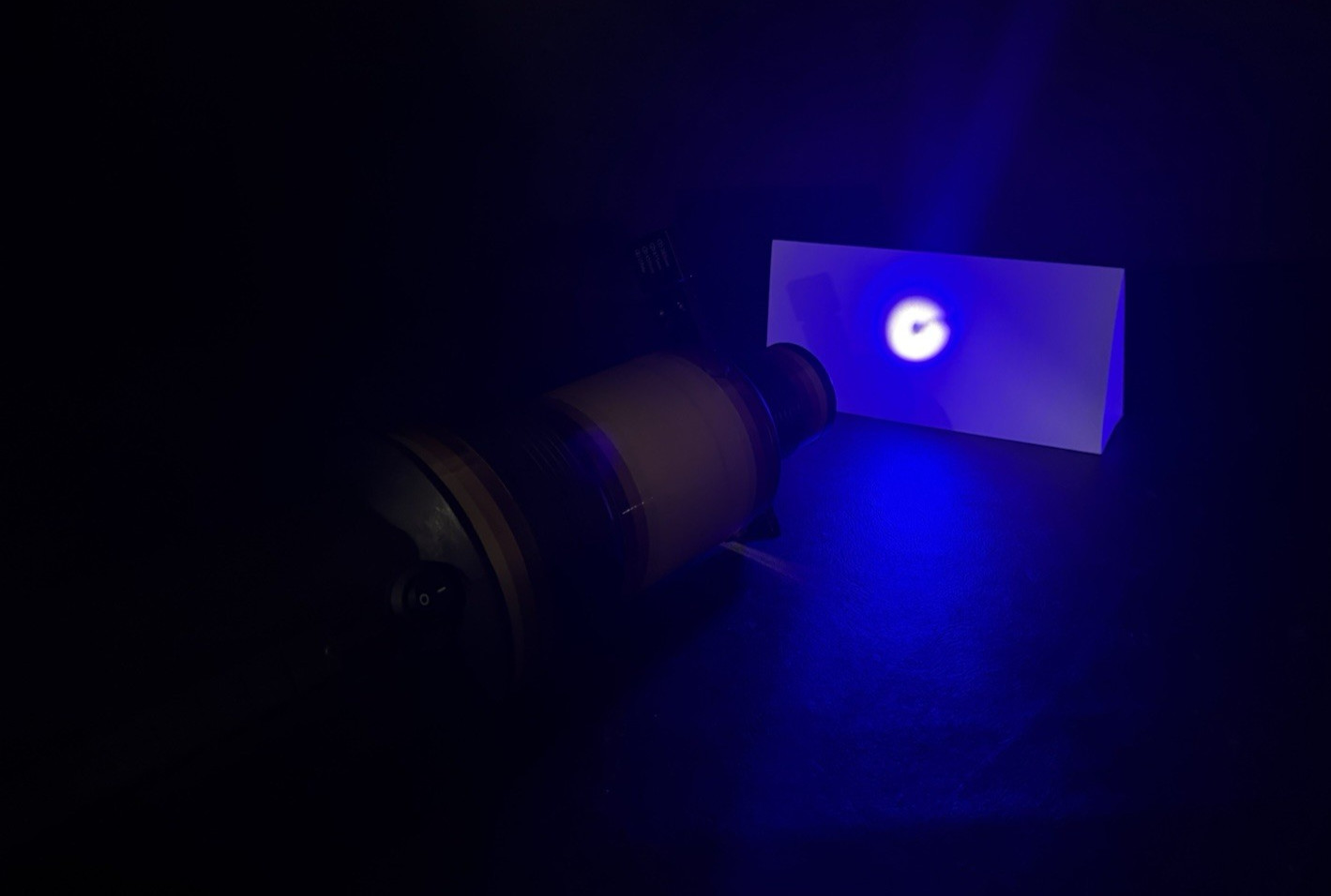 Sirchie GoldPanther FAL200, Portable Forensic Light Source, w/ Carrying Case