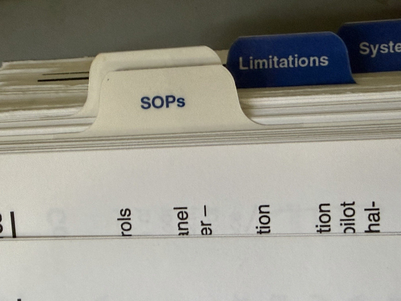 SimuFlite Hawker 700 Cockpit Reference Handbook