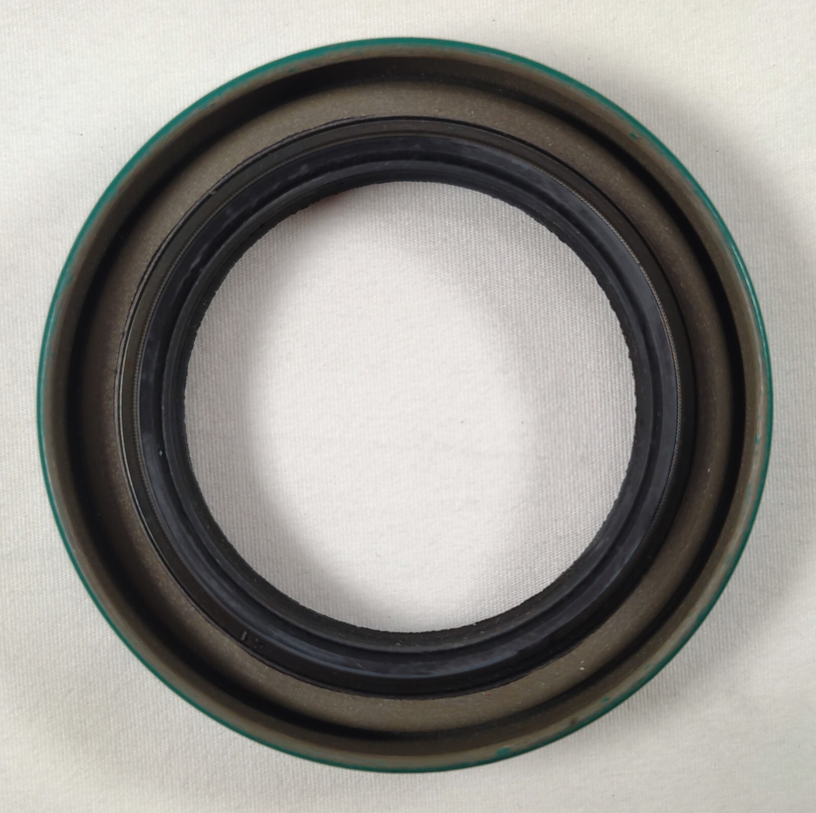 CR 18662 Transfer Case Output Shaft Seal For select GM truck Dodge Jeep AMC ++