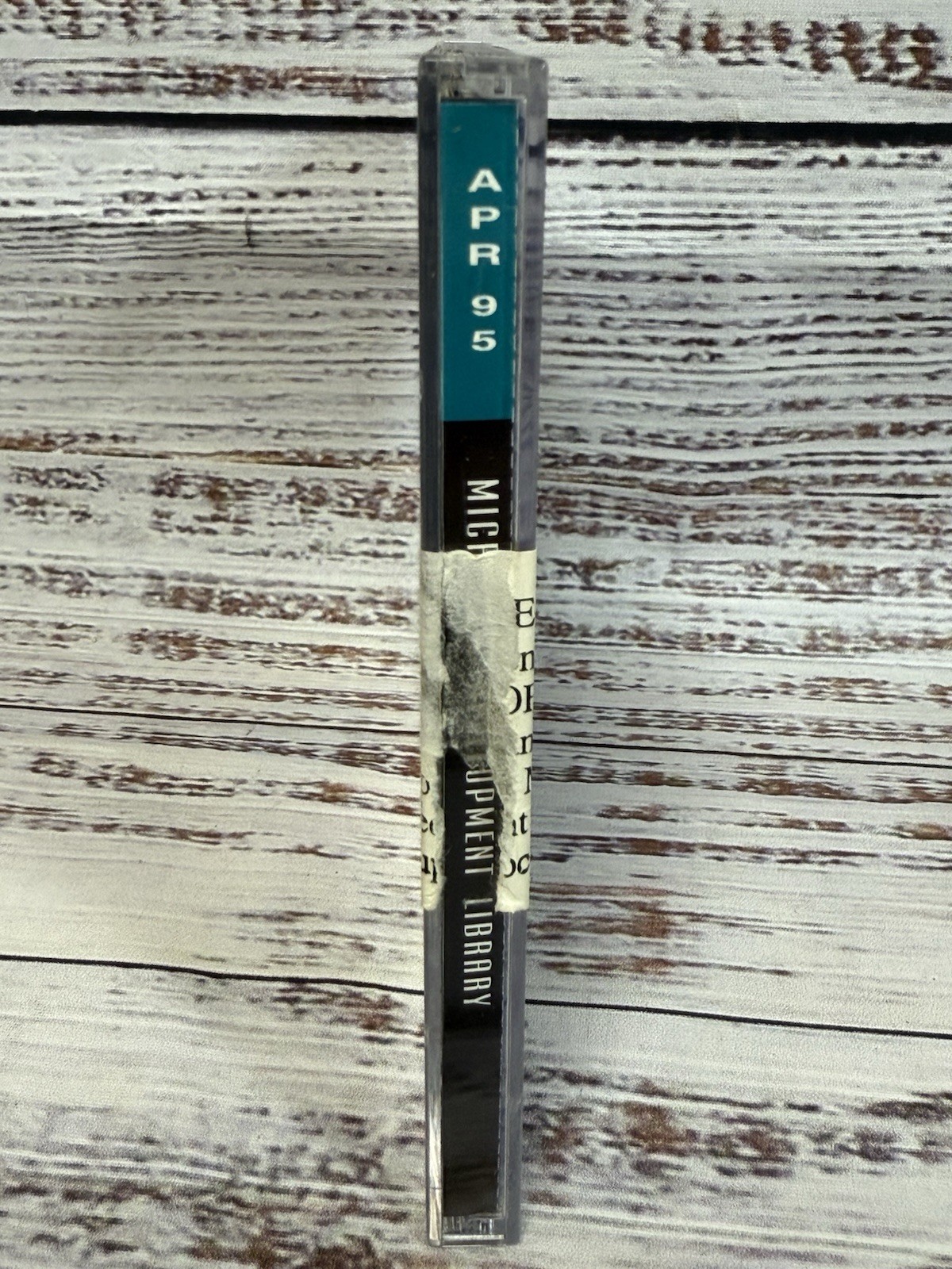 Microsoft Developer Network Development Library CD-ROM April 1995 Windows