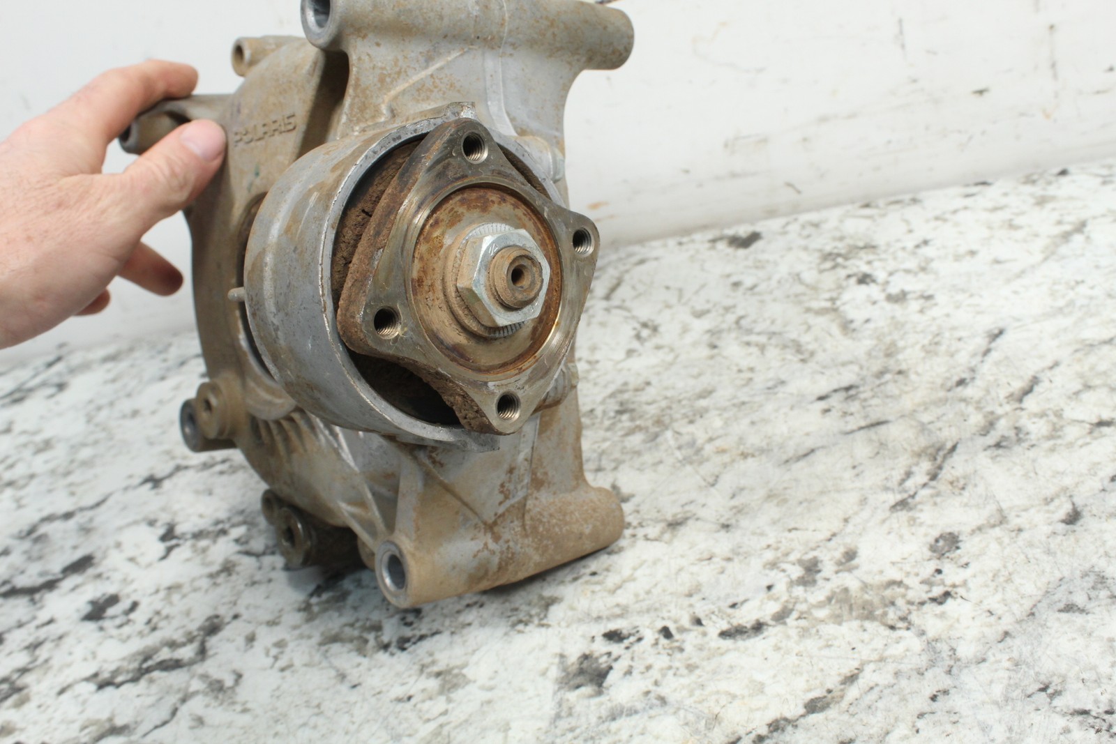 2009-2014 POLARIS SPORTSMAN XP 550-850 EPS Rear Differential Diff 2204462