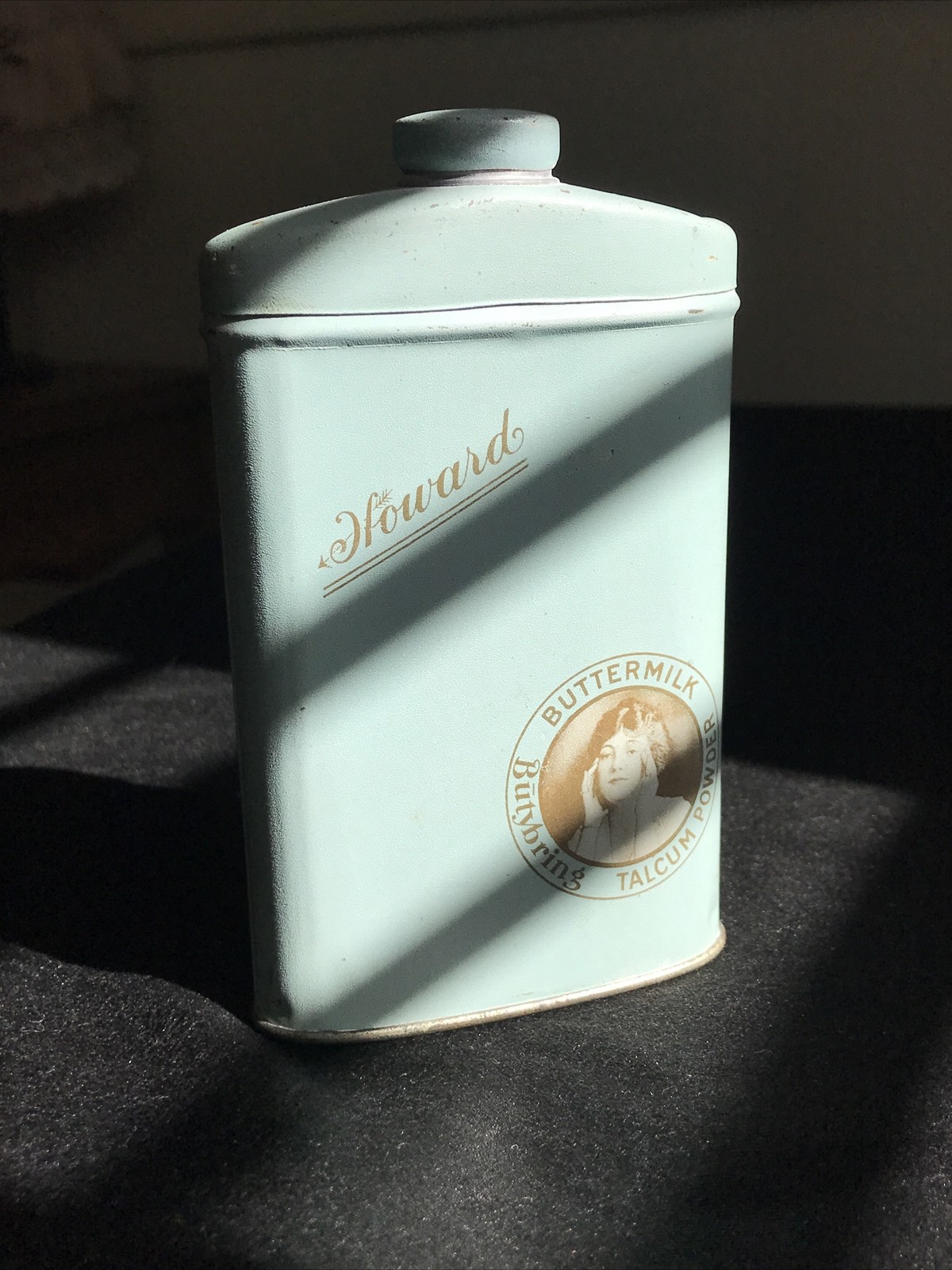 HOWARD Buttermilk Talcum Powder Tin Antique Butybring Howard's Litho Advertising