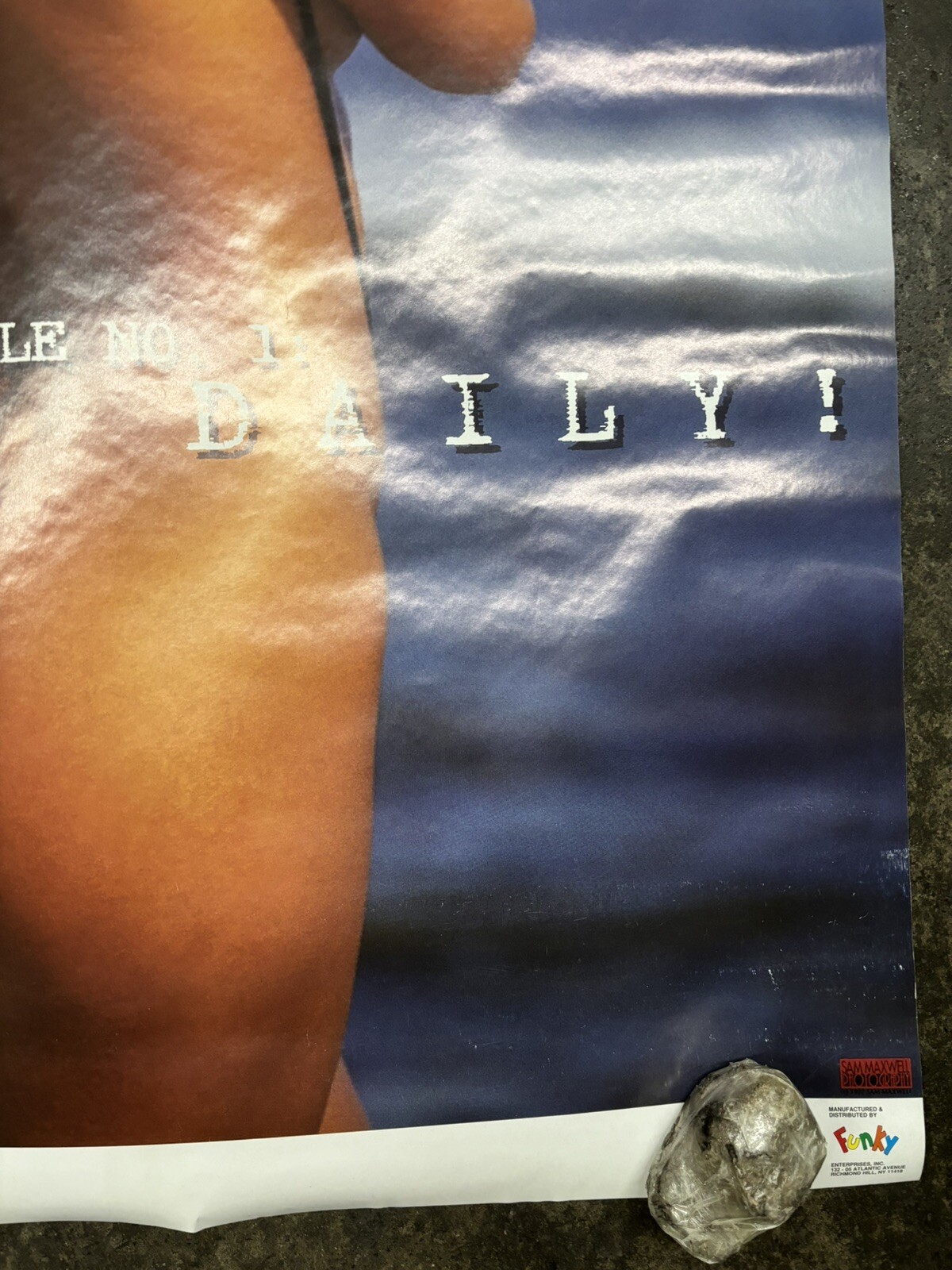 Floss Daily Dental Hygene 1997 Sam Maxwell Poster hot girl C2464