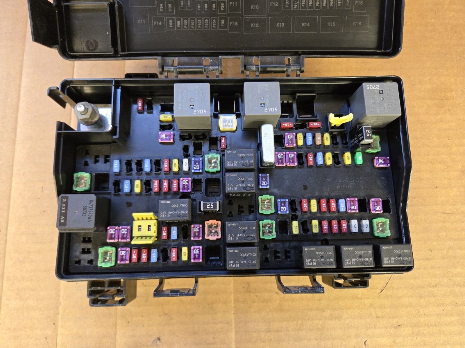 2014 Jeep Grand Cherokee TIPM Integrated Power Module Fuse Box 68137439AG