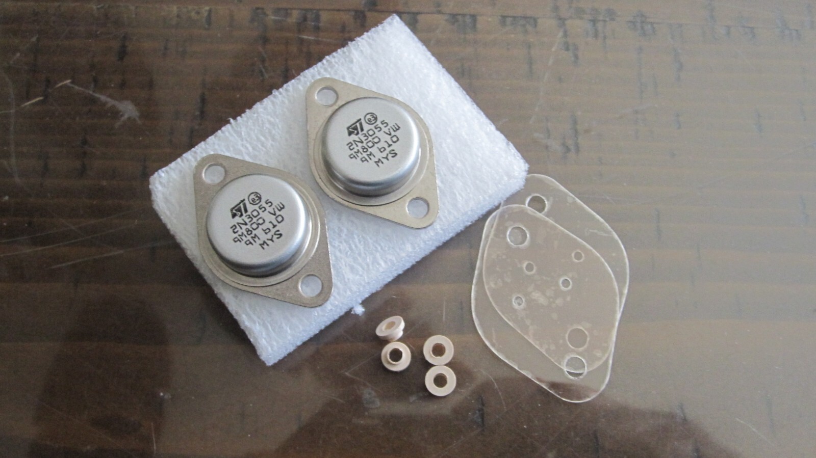 3pcs 2N3055 / TRANSISTOR / CROSSES TO ECG130,NTE130 / TO3