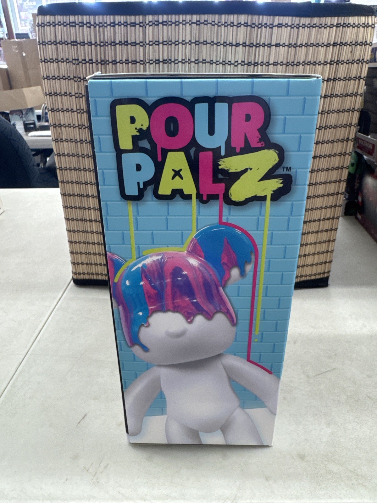 Pour Palz 9" Bear Berry Blast DIY Paint & Pour Craft Kit Sealed