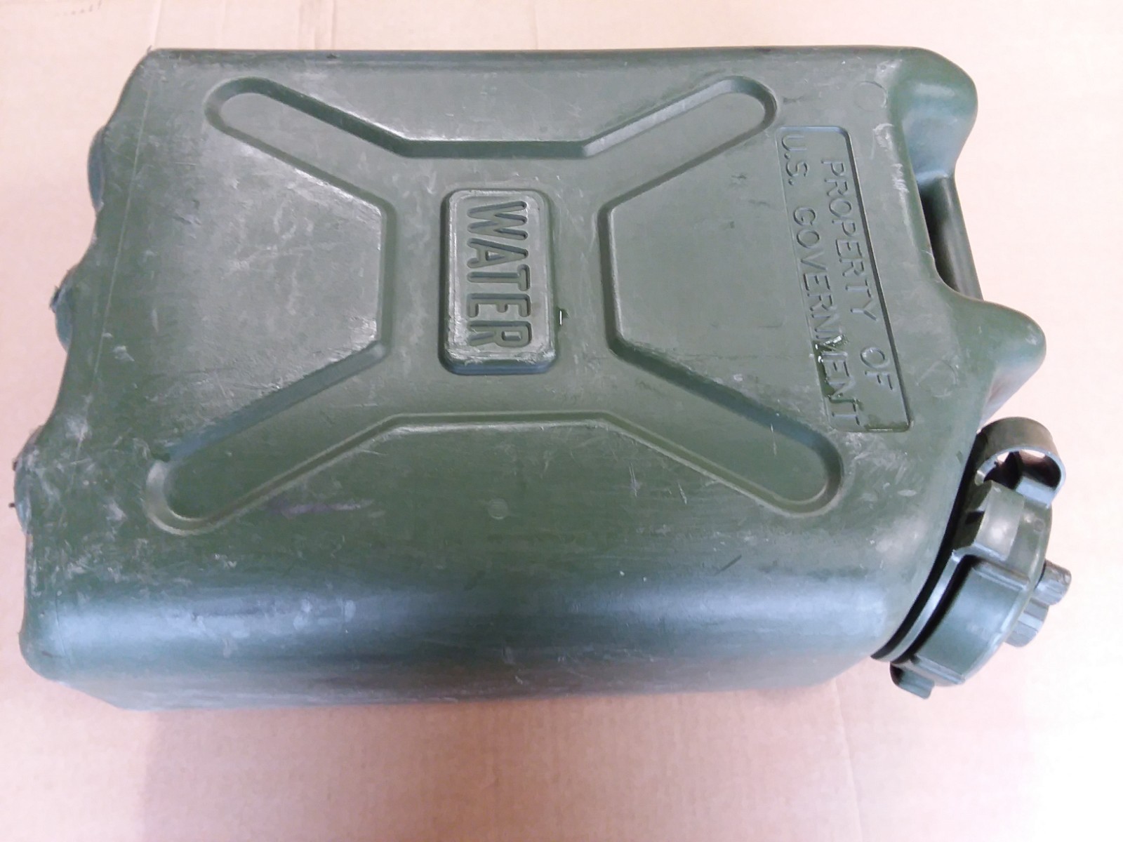Scepter Plastic Military Water Container Green Tan Black