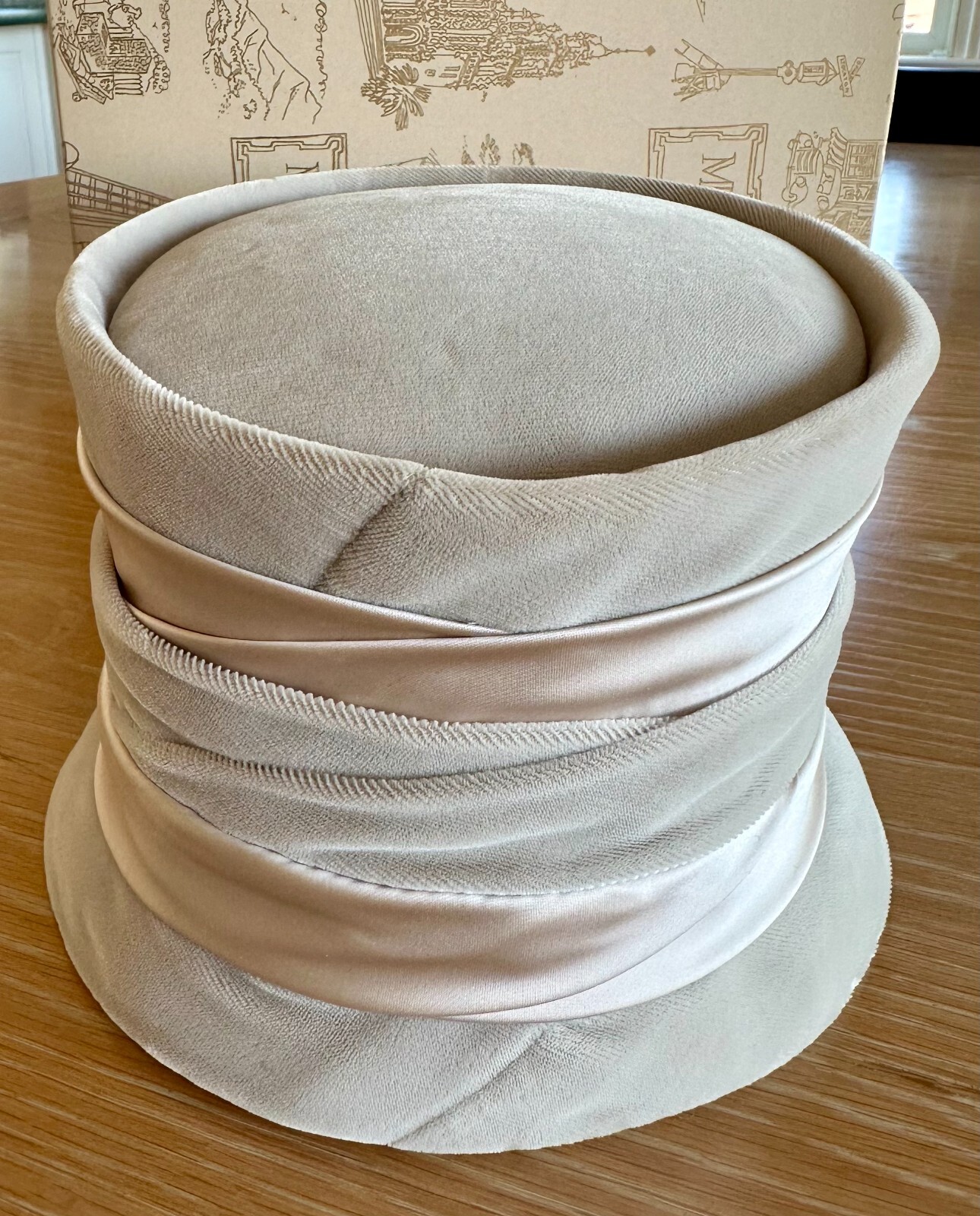 Vtg PILLBOX Hat w/ Original MACY'S Hat Box Beige Velour Tissue Sales Receipt 6"