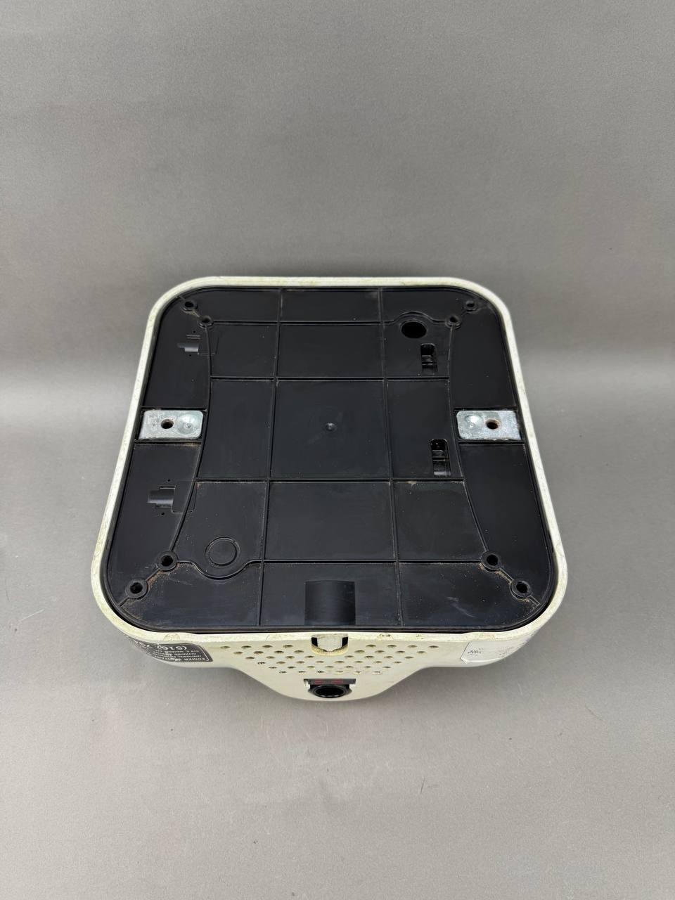 Excel Dryer XL-BW XLERATOR Eco Automatic Hand Dryer Quick Dry 120V - White