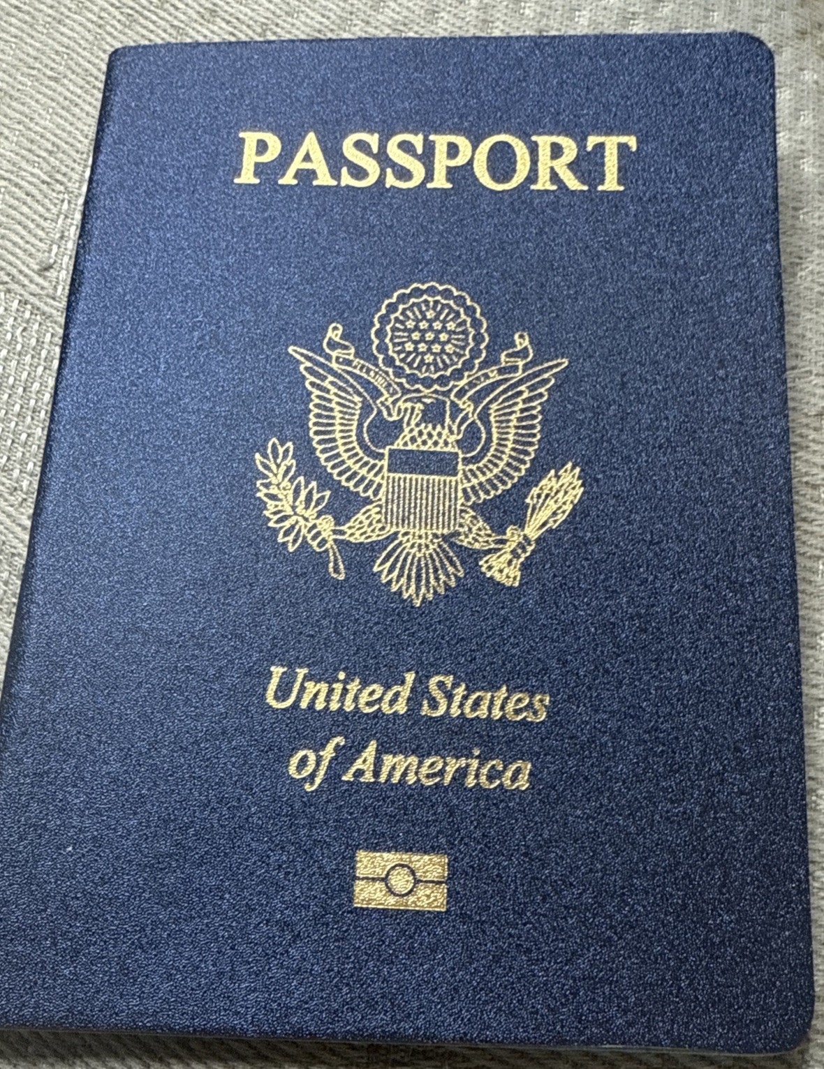 RETIRED “U.S.A. PASSPORT SIMULATION-PROP - Full COLOR - Passport- MOVIE PROP🎥