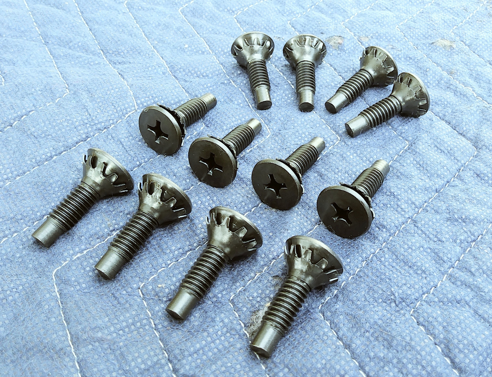 1962 67 NOVA CAMARO CHEVELLE A BODY Door Upper Lower Hinge Bolt Screw Kit 12pcs