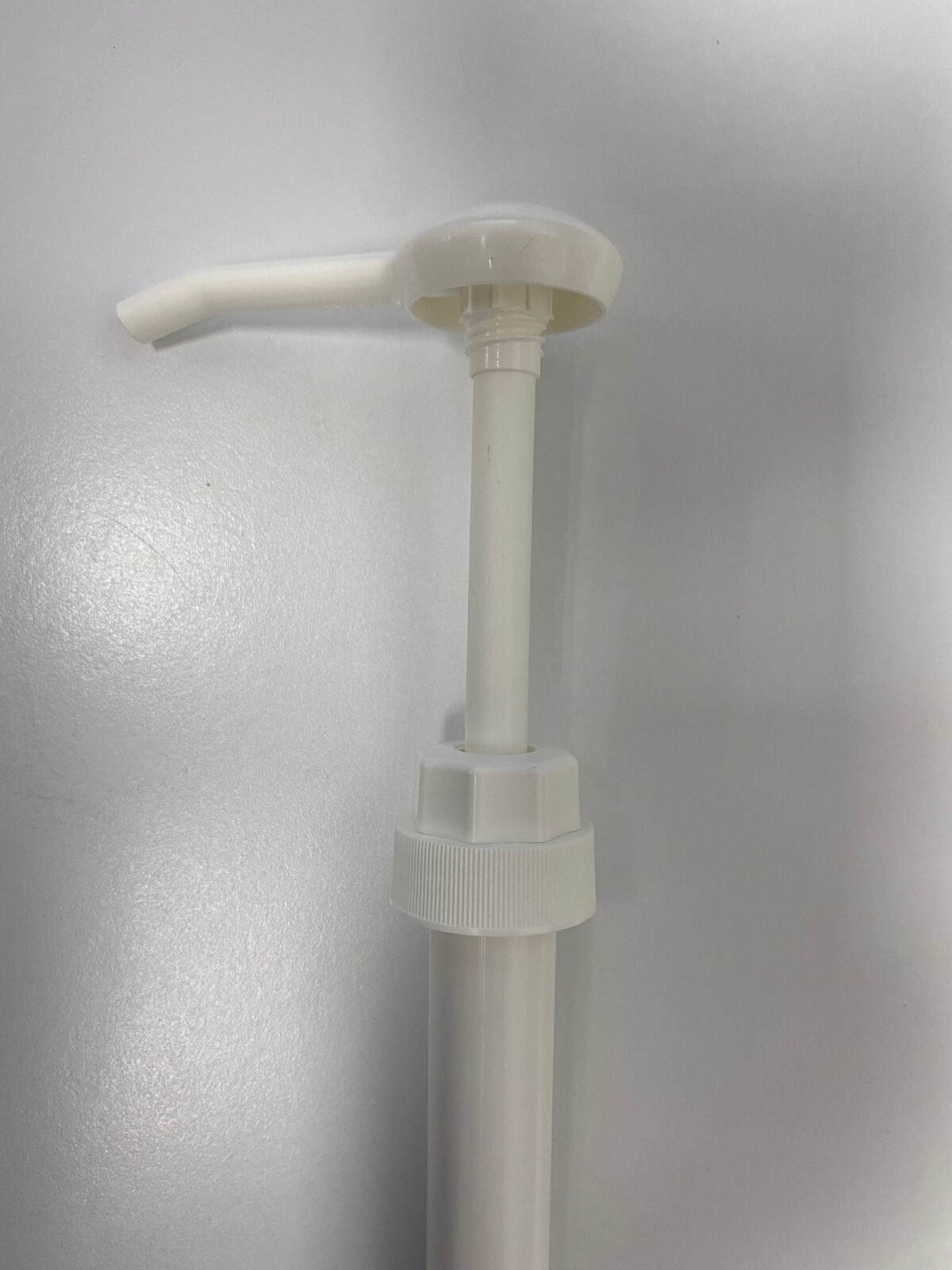 1 Gallon Pump Dispenser 38/400 Heavy Duty 250/Case, "Free UPS Shipping"