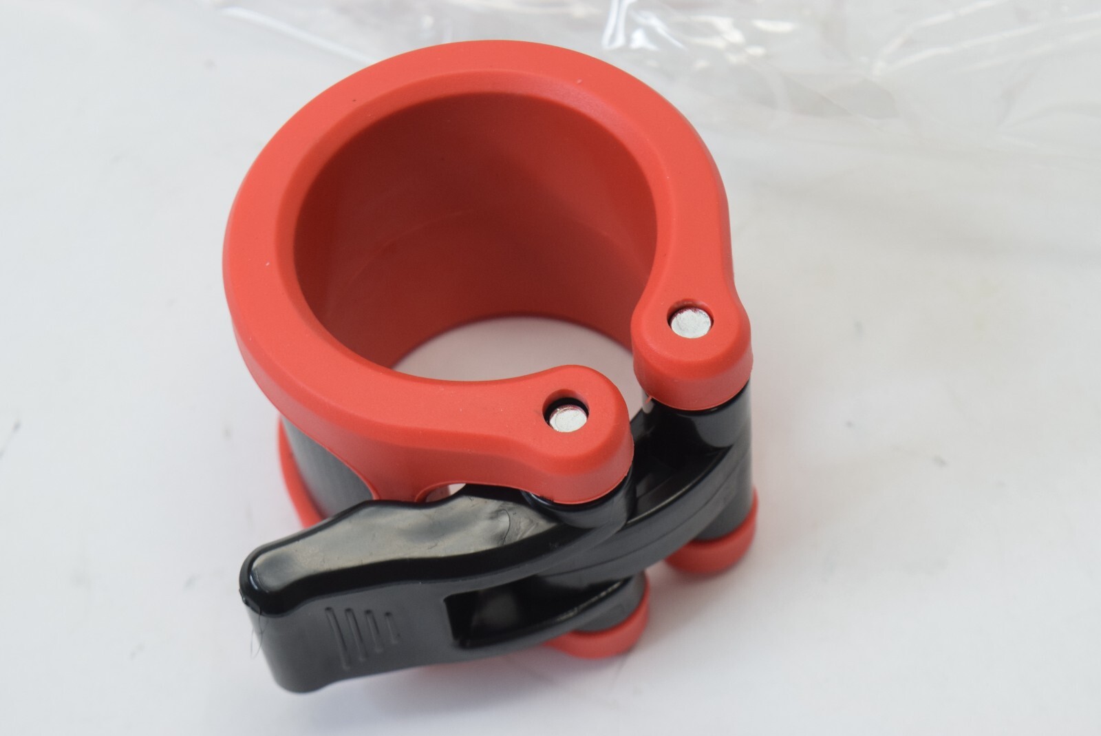 Clout Fitness 2" Locking Barbell Collar Quick Latch Rubber Bar Clamp Red 1 Pair
