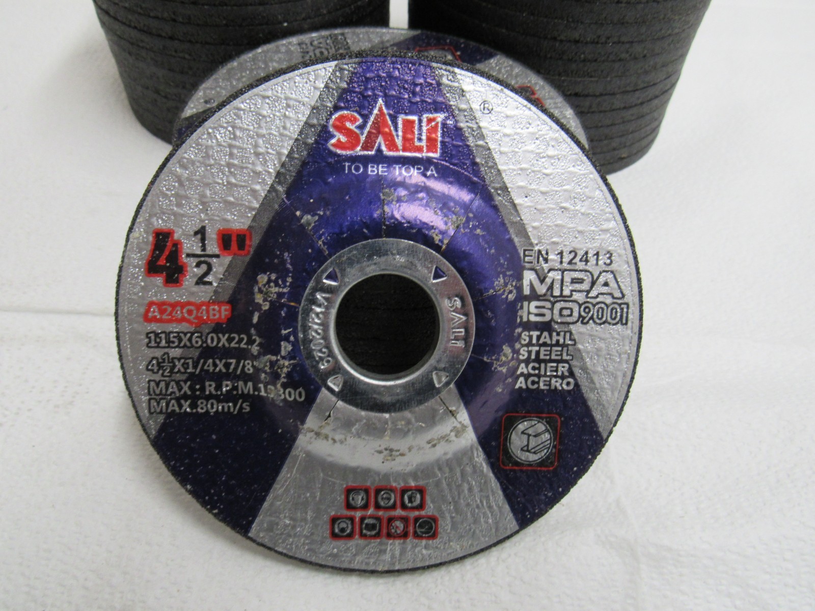 Lot of 29 Sali EN12413 4 1/2" Grinding Wheel 4 1/2" x 1/4" x 7/8" A24Q4BF
