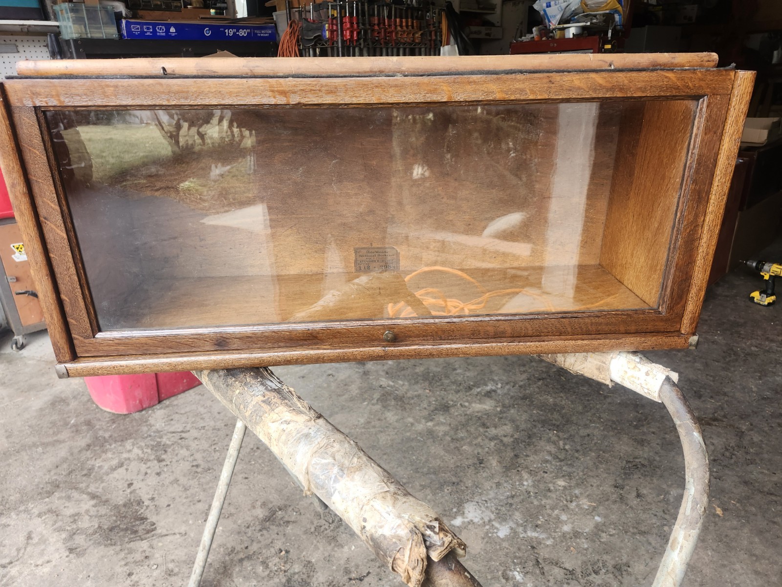 Globe-Wernicke Tiger Oak D 12 1/4 Grade 298 1/2 Section