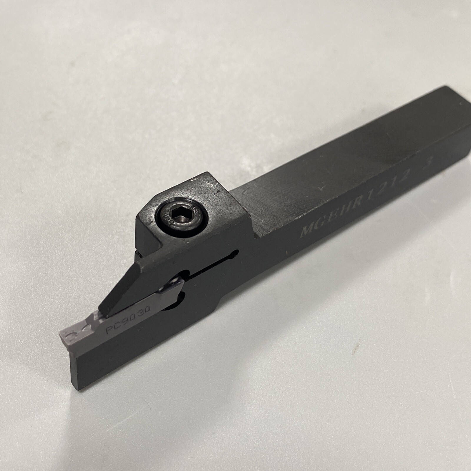 Lathe Cut-Off Grooving Parting Tool Holder+ 10pcs MGMN300 Insert Blades + Wrench