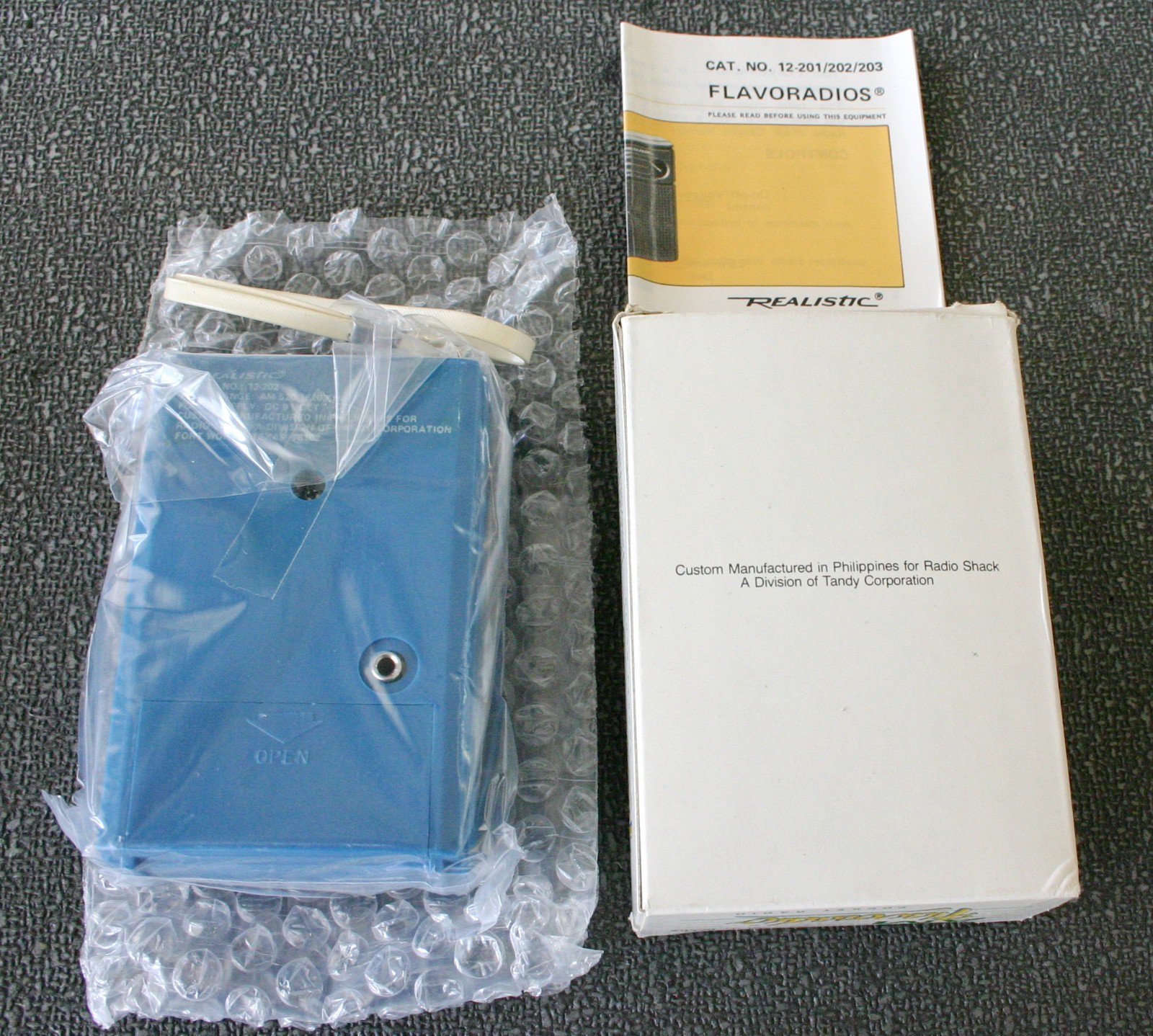 Radio Shack 12-202 AM Flavoradio Flavor Radio Blueberry New in Box NOS from 1987