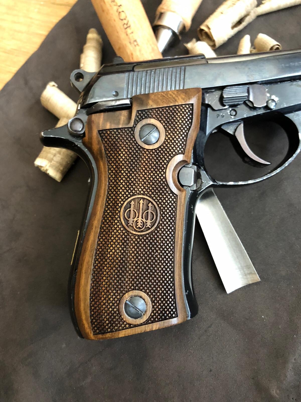 Beretta F81 81FS 81BB 81F F84 Walnut Grips Handmade. US Based Seller. Checkered