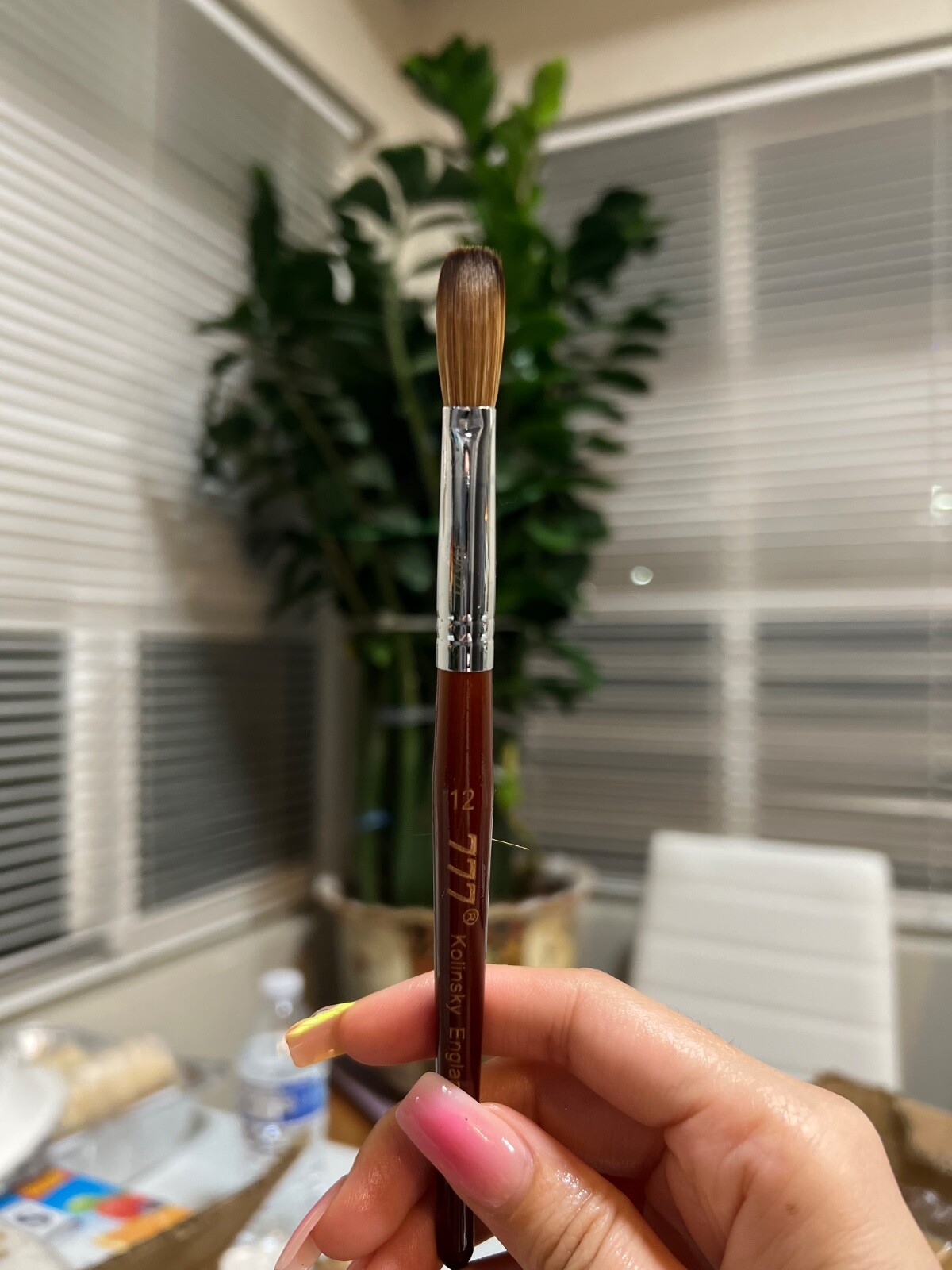 acrylic nail brush 777 crimped size 12 to size 22