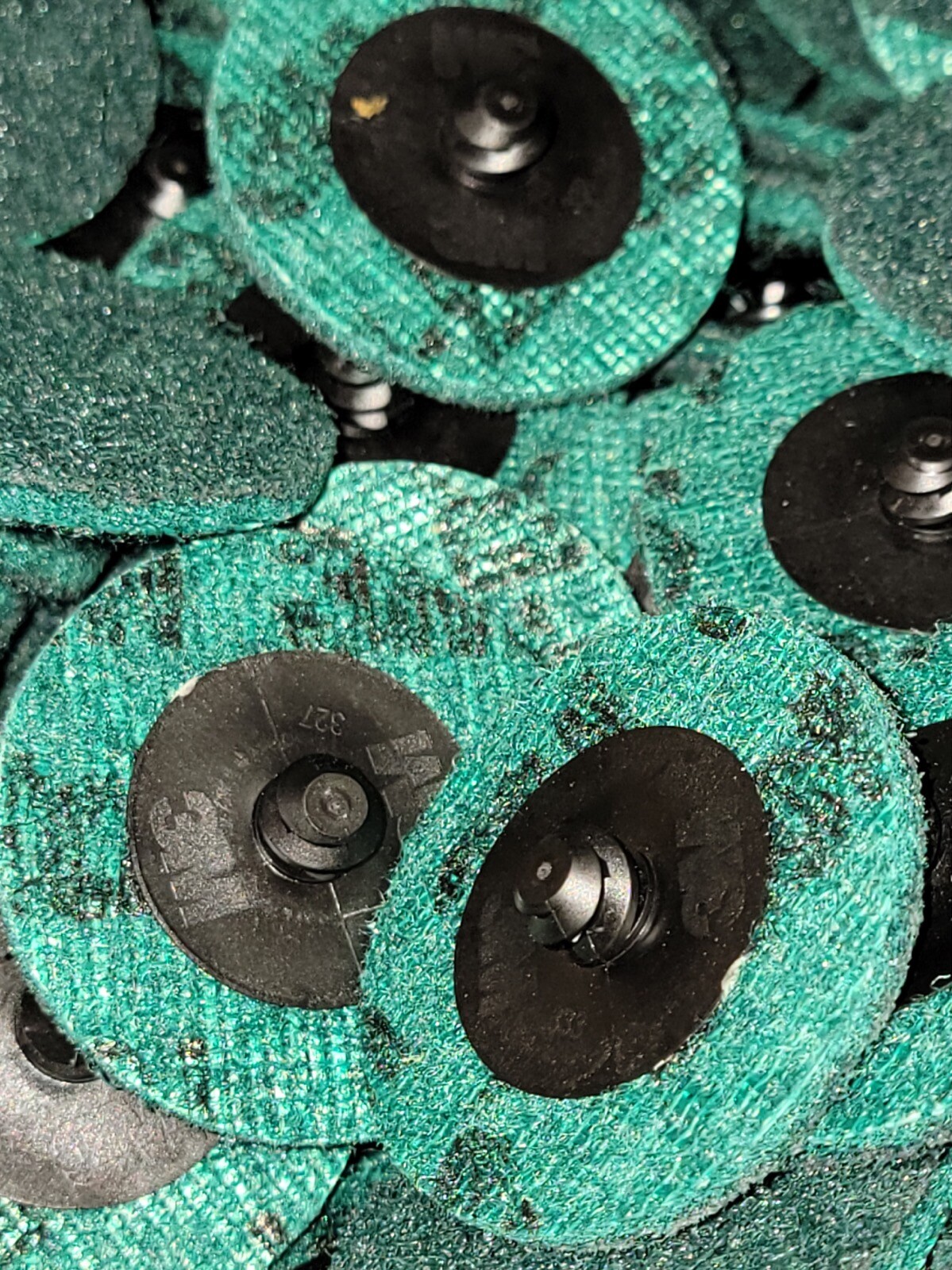 (25) 2” 3M Scotch-Brite Roloc TR PRECISION Surface Conditioning Disc Fine