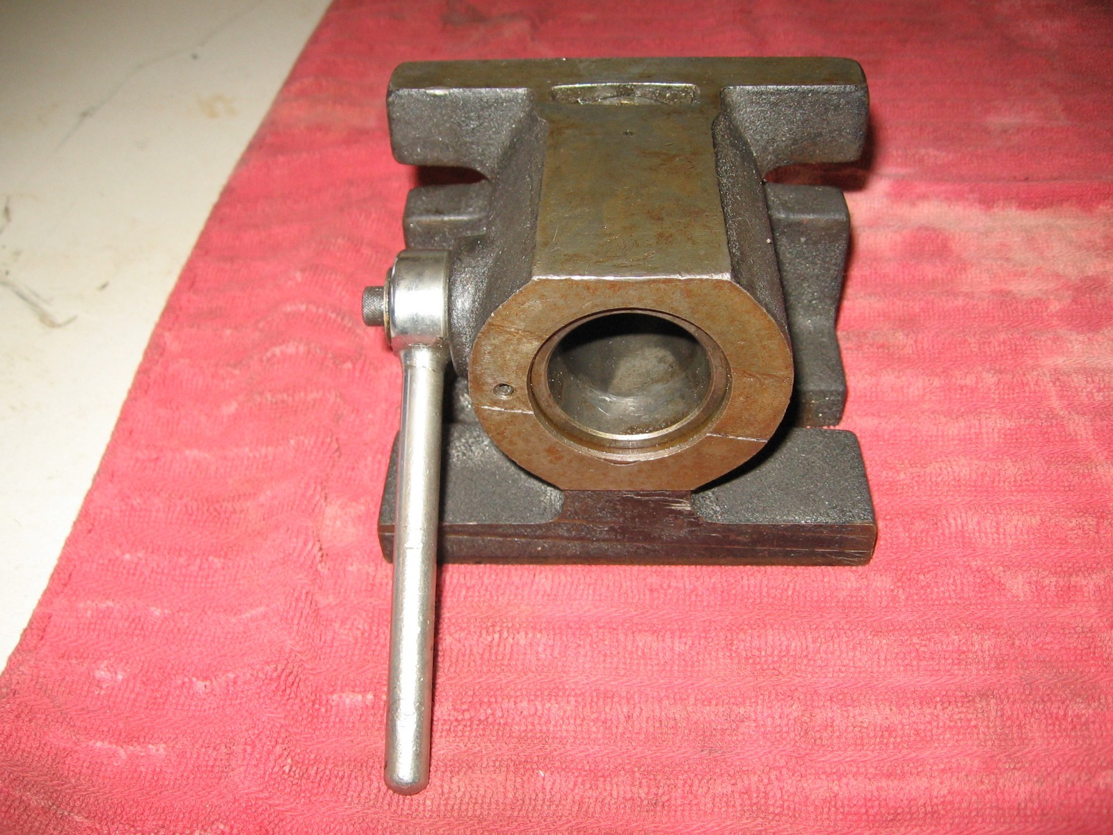 5C Horizontal-Vertical Angle Collet Fixture, 16 5C emergency collets & 2 stops