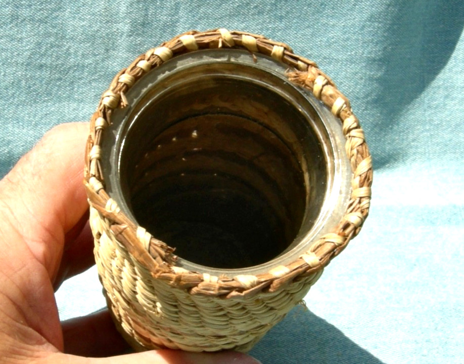 antique PACIFIC NW NATIVE AMERICAN NOOTKA, MAKAH HANDMADE BASKETRY GLASS JAR